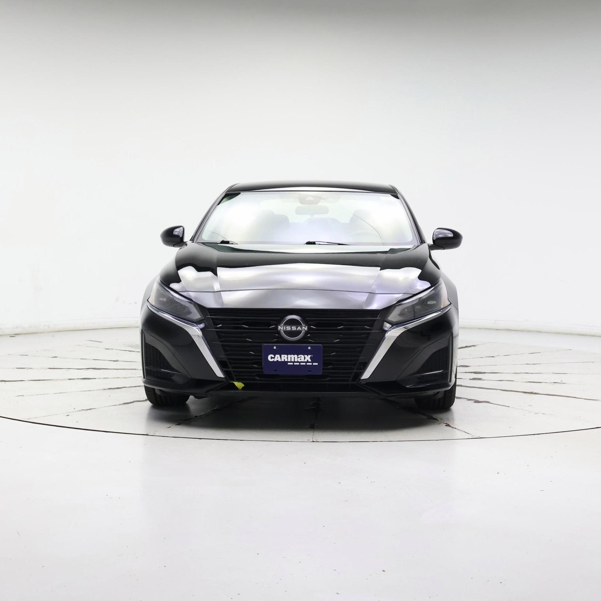 Thumbnail: 2023 Nissan Altima - 5