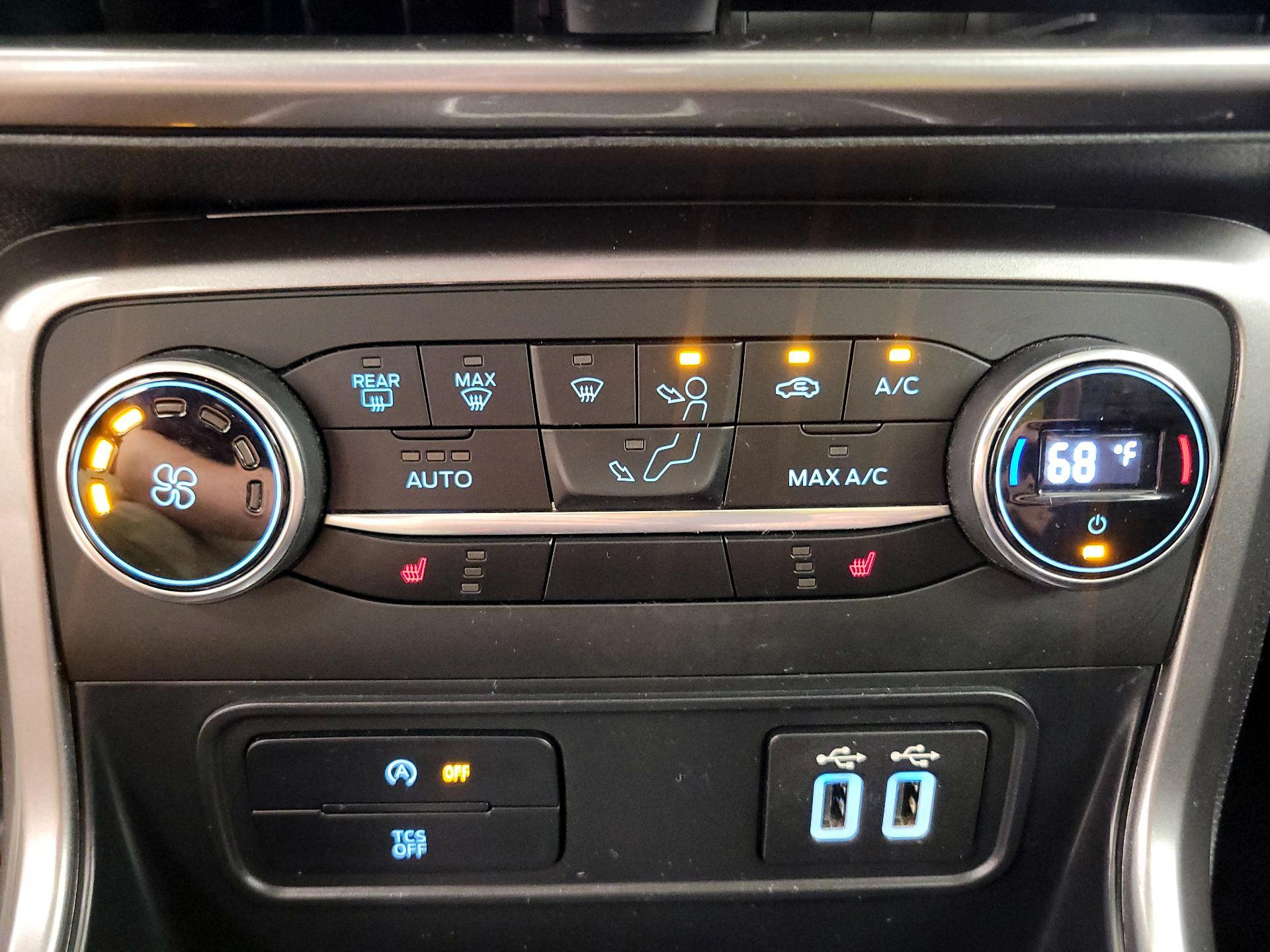 Thumbnail: 2021 Ford EcoSport - 17