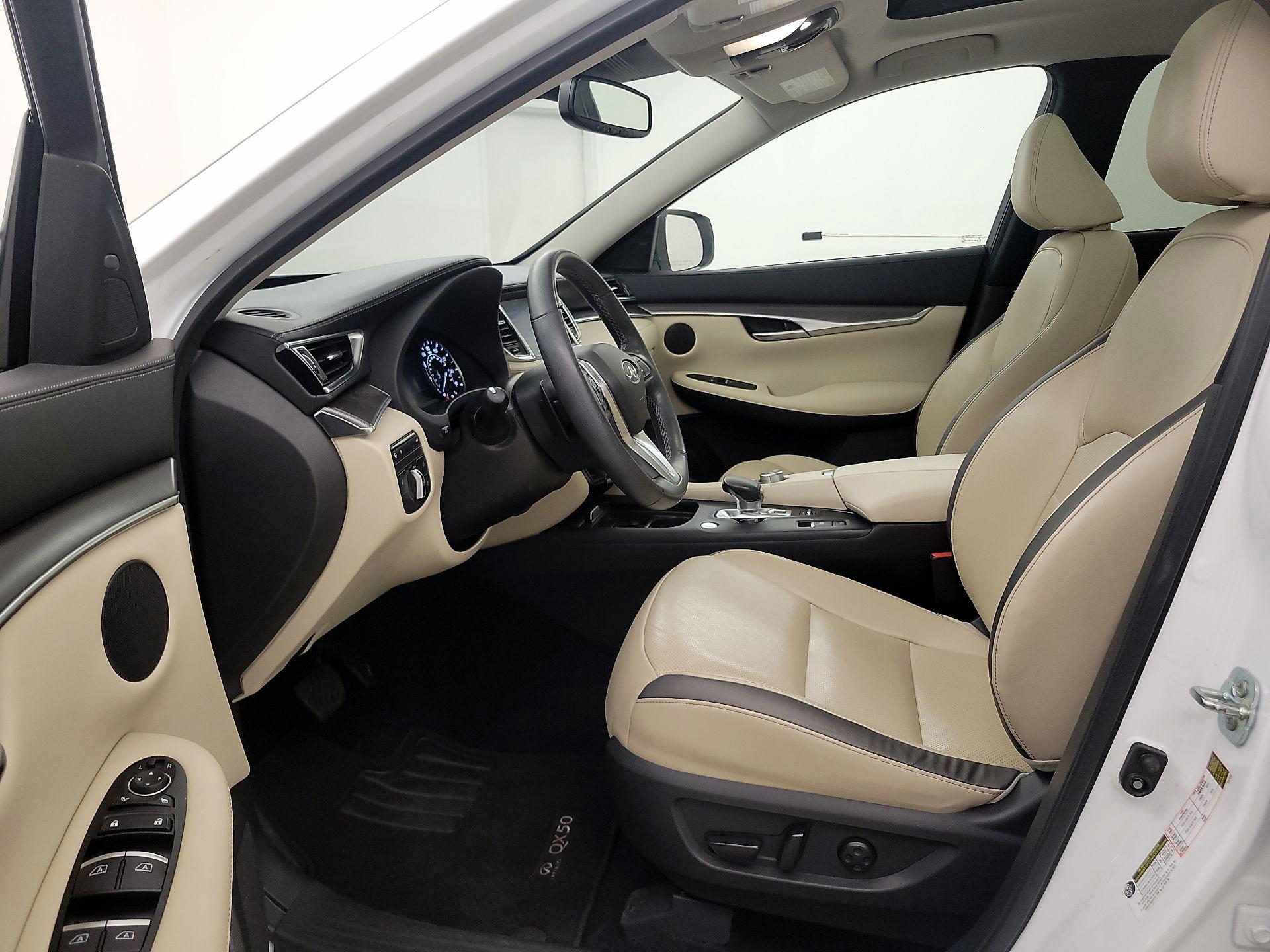 Thumbnail: 2022 INFINITI QX50 - 11