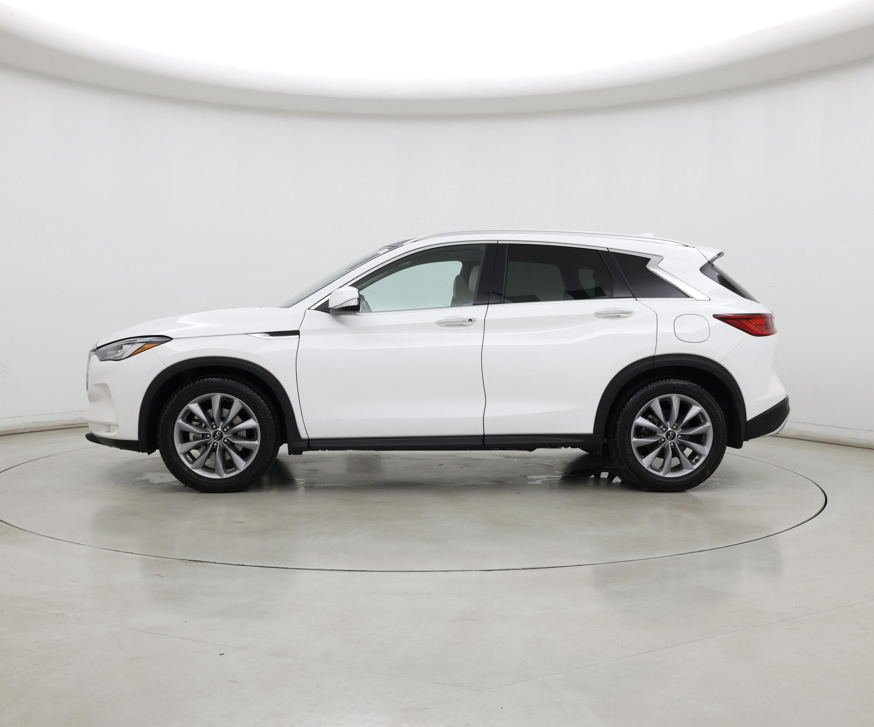 Thumbnail: 2022 INFINITI QX50 - 3