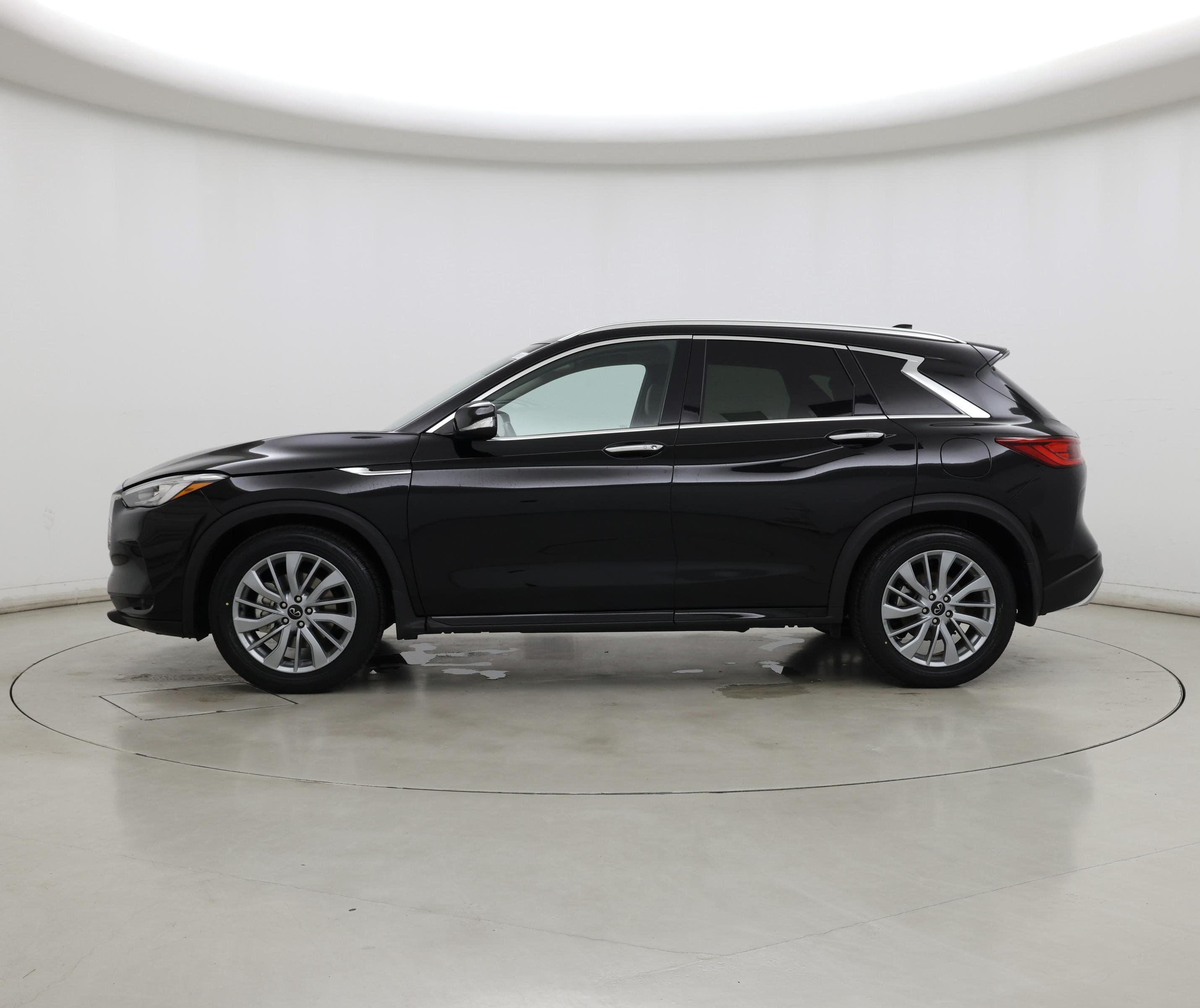 Thumbnail: 2023 INFINITI QX50 - 3