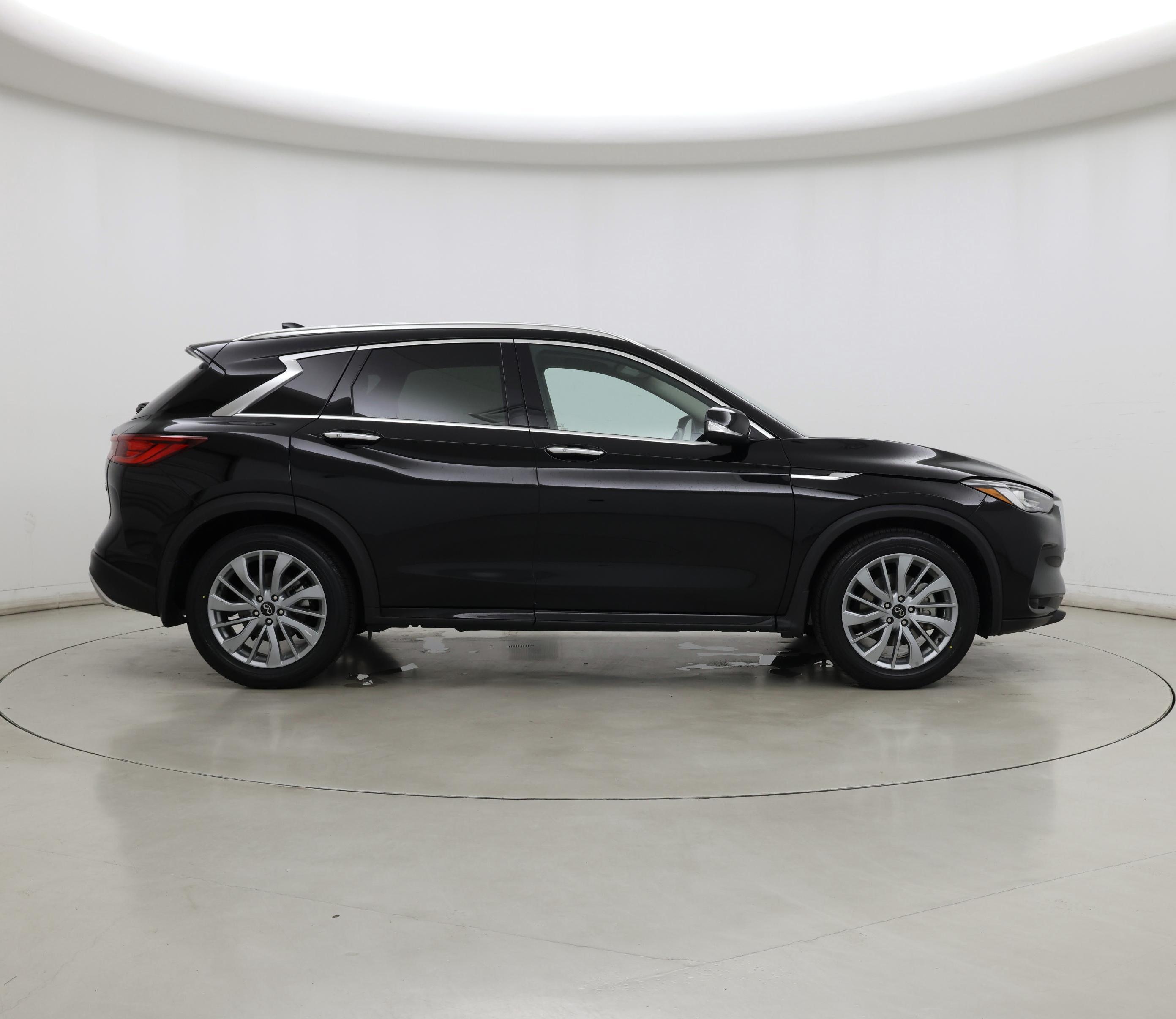 Thumbnail: 2023 INFINITI QX50 - 7
