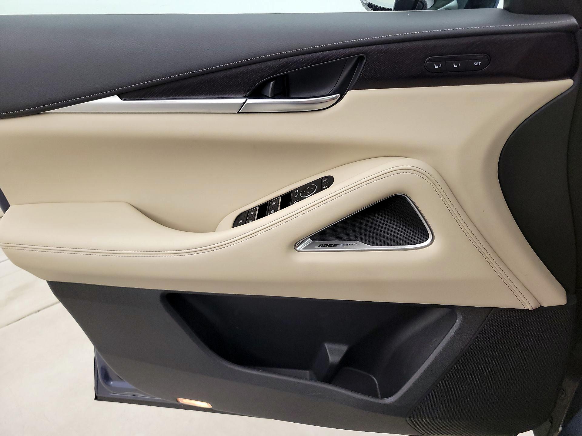 Thumbnail: 2022 INFINITI QX60 - 12