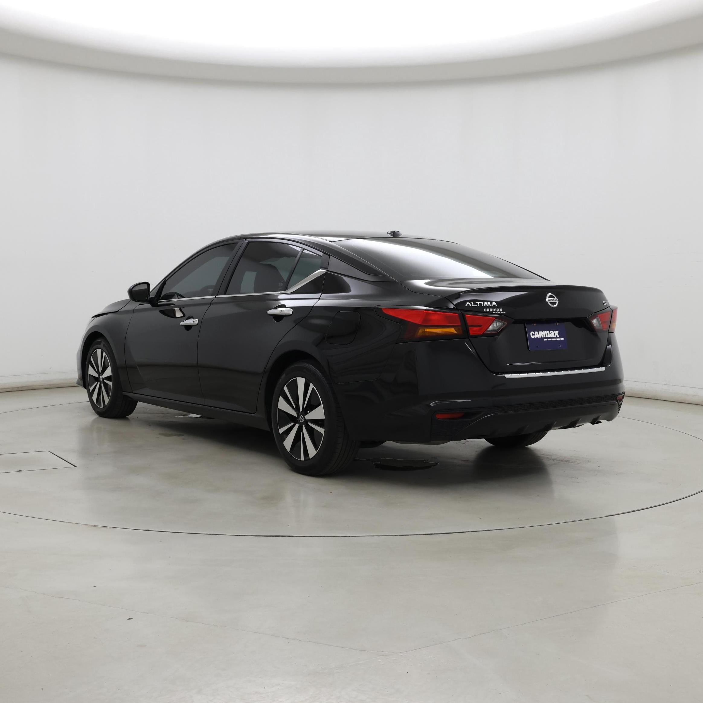 Thumbnail: 2022 Nissan Altima - 2