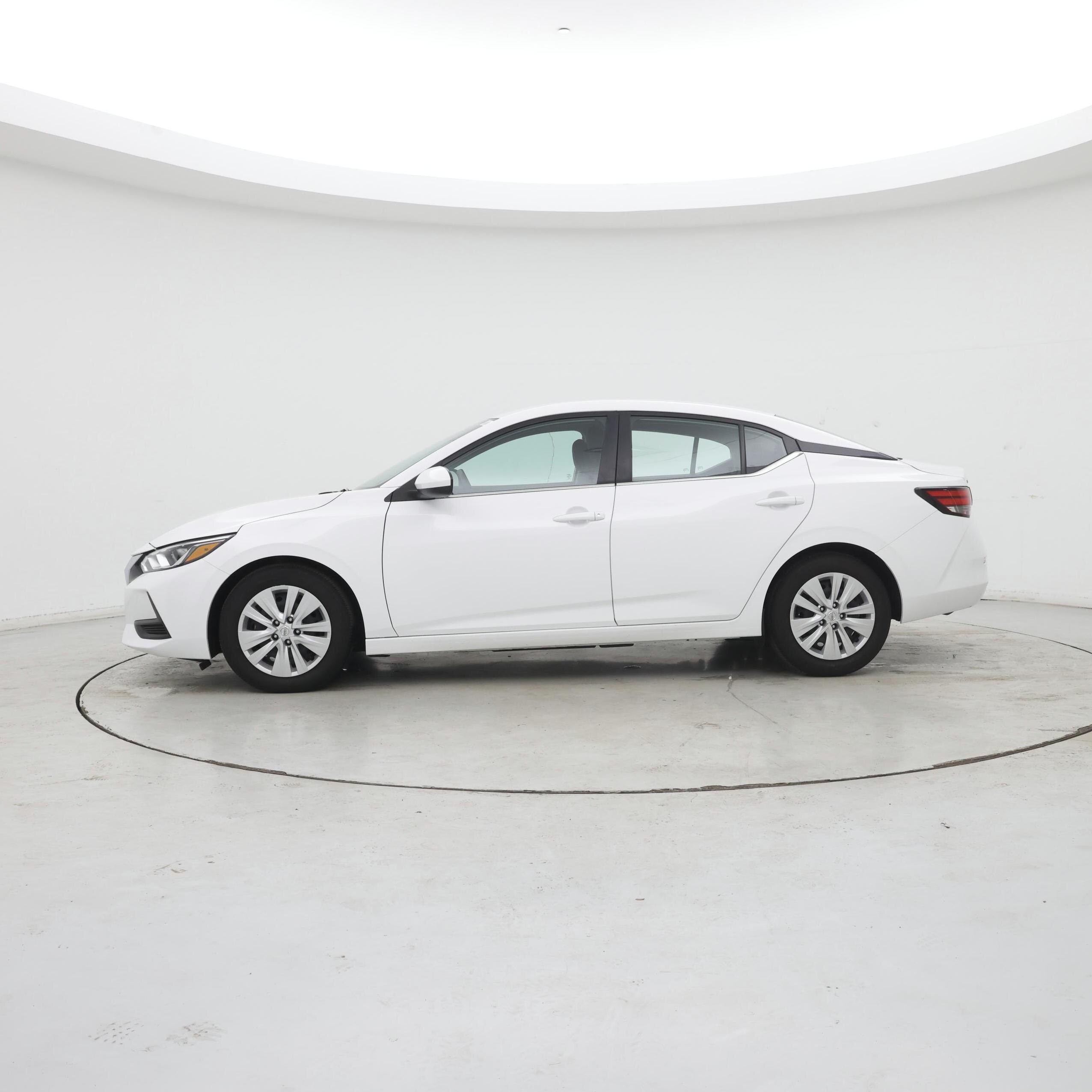 Thumbnail: 2022 Nissan Sentra - 3
