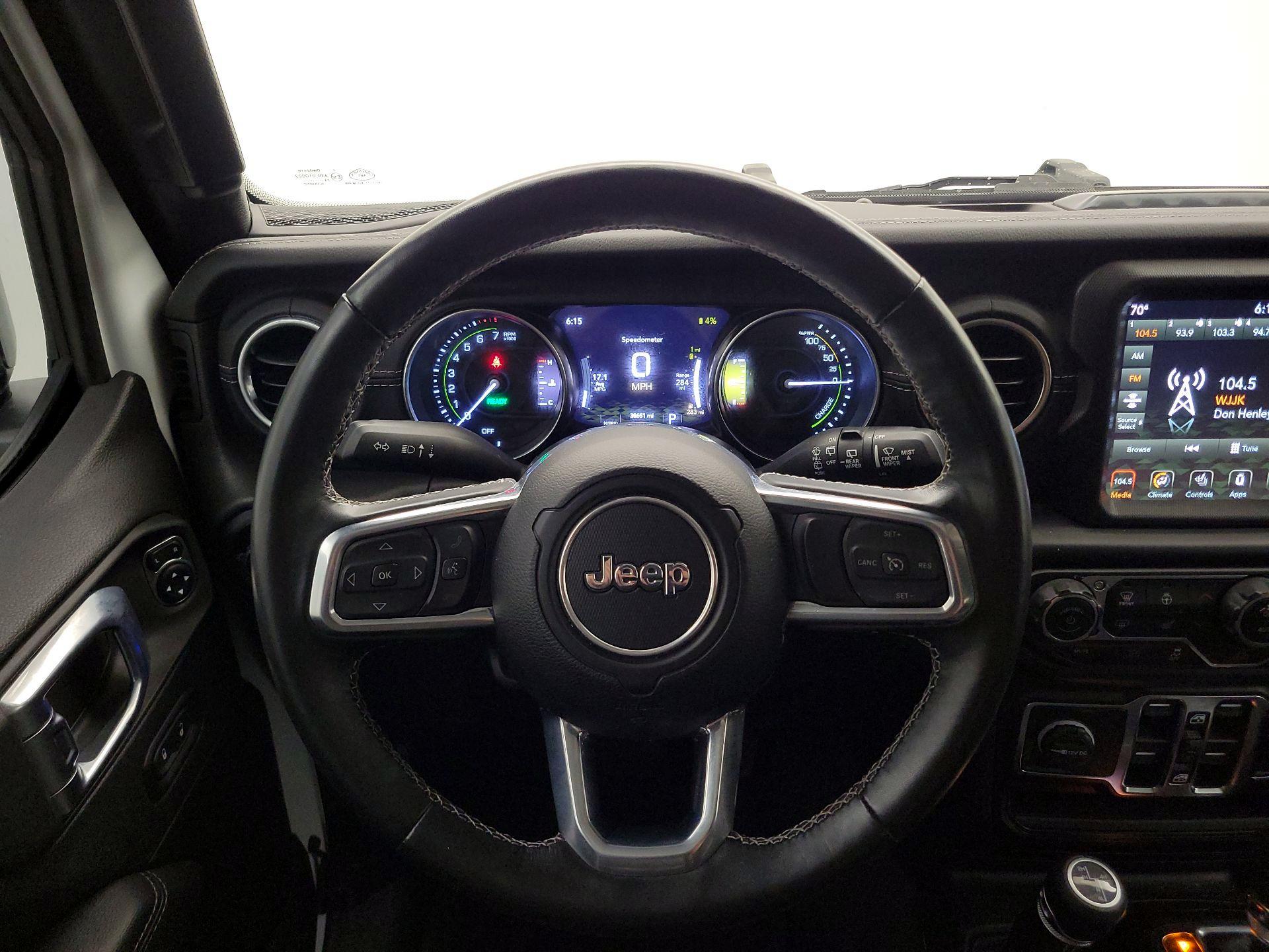 Thumbnail: 2022 Jeep Wrangler - 10