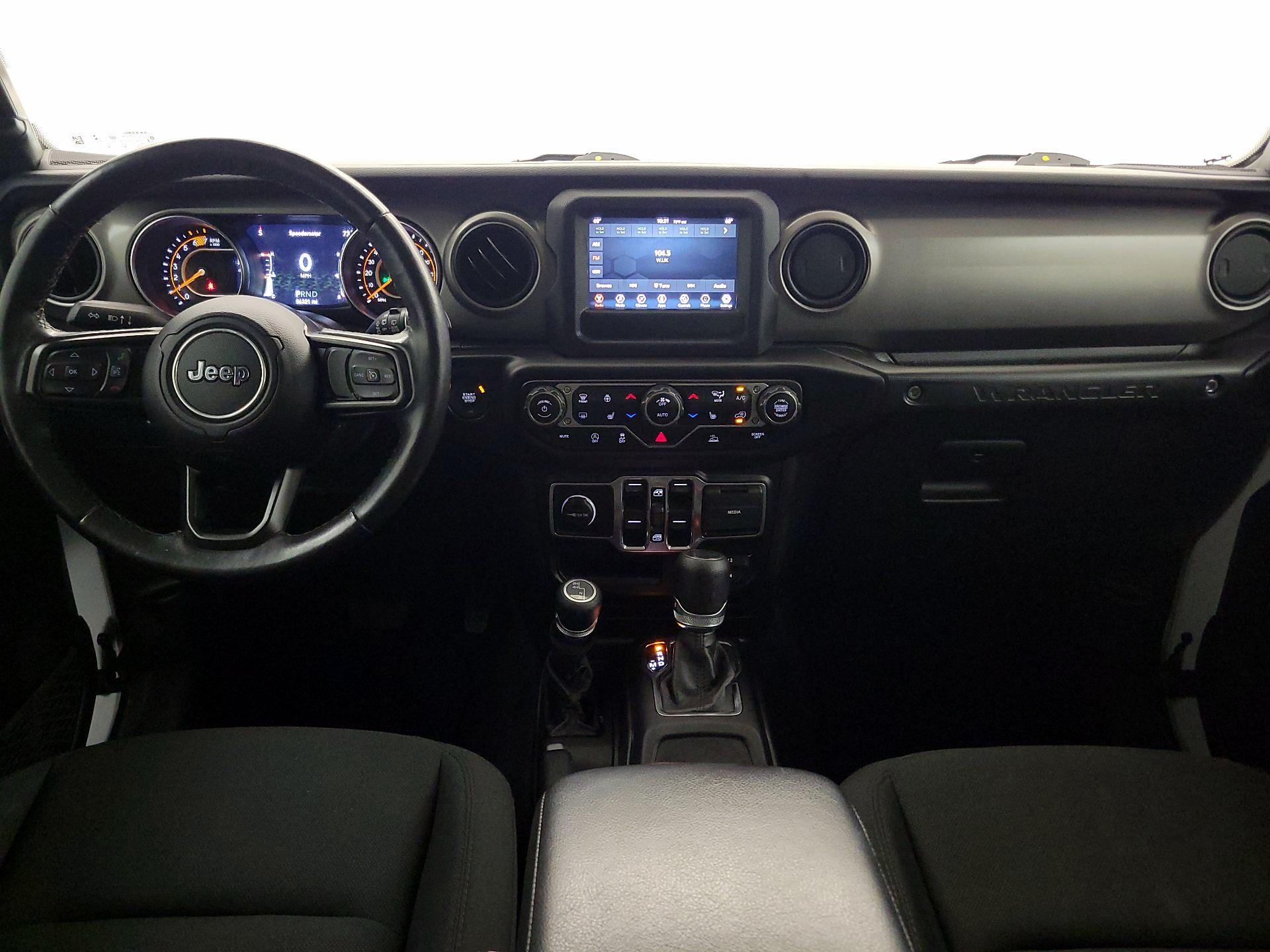 Thumbnail: 2021 Jeep Wrangler - 9