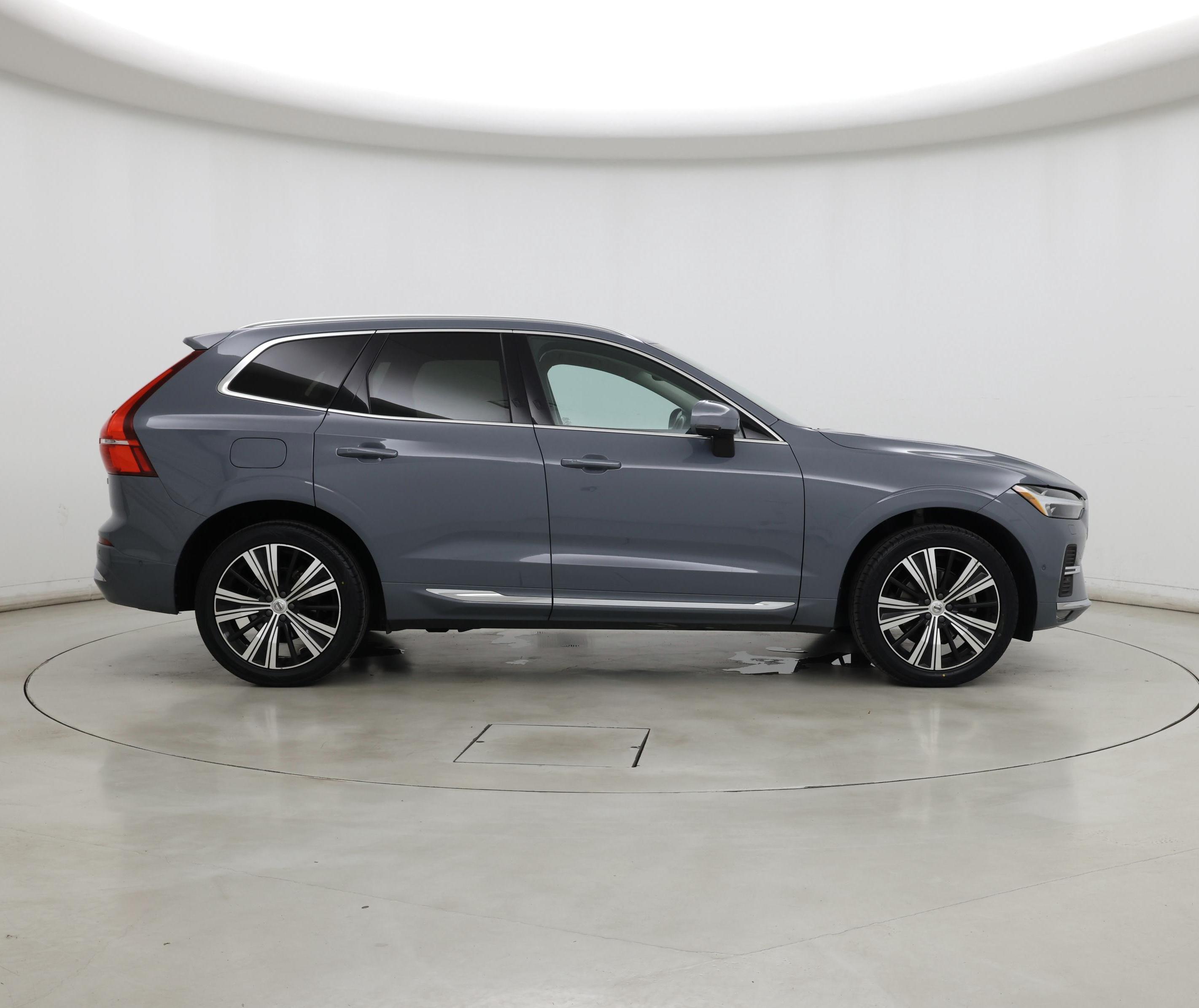 Thumbnail: 2023 Volvo XC60 - 7