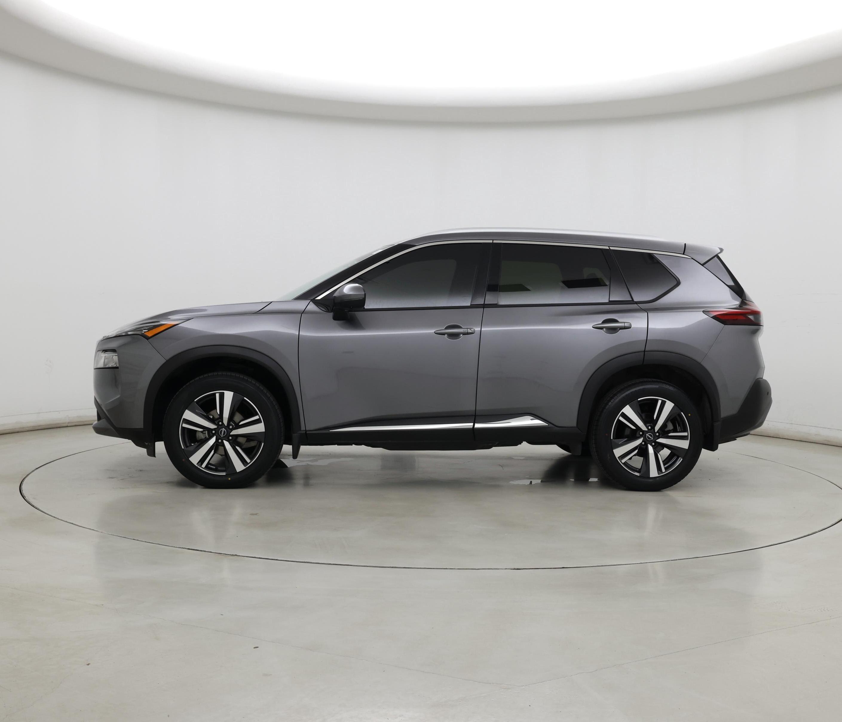 Thumbnail: 2023 Nissan Rogue - 3