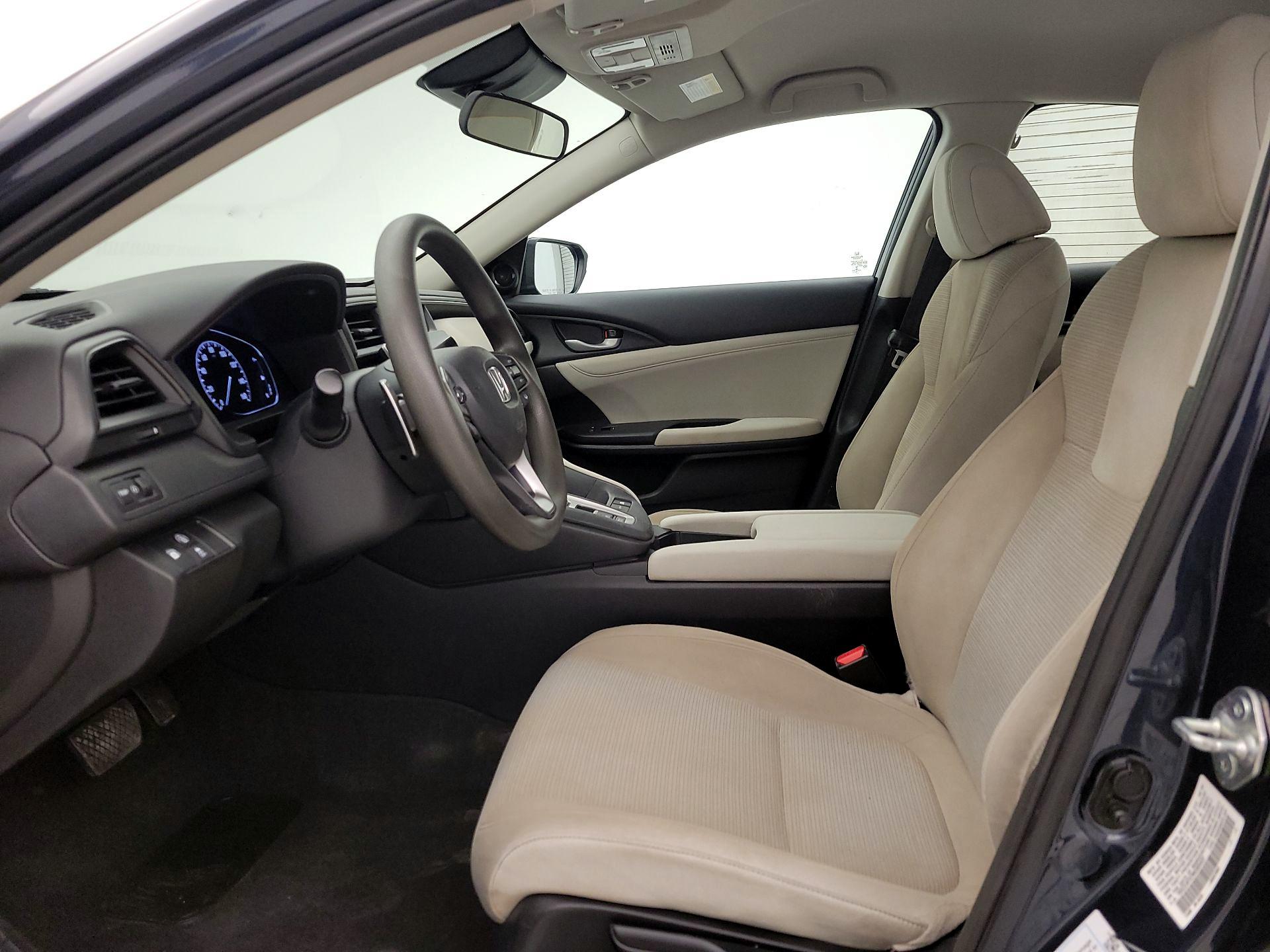 Thumbnail: 2021 Honda Insight - 11