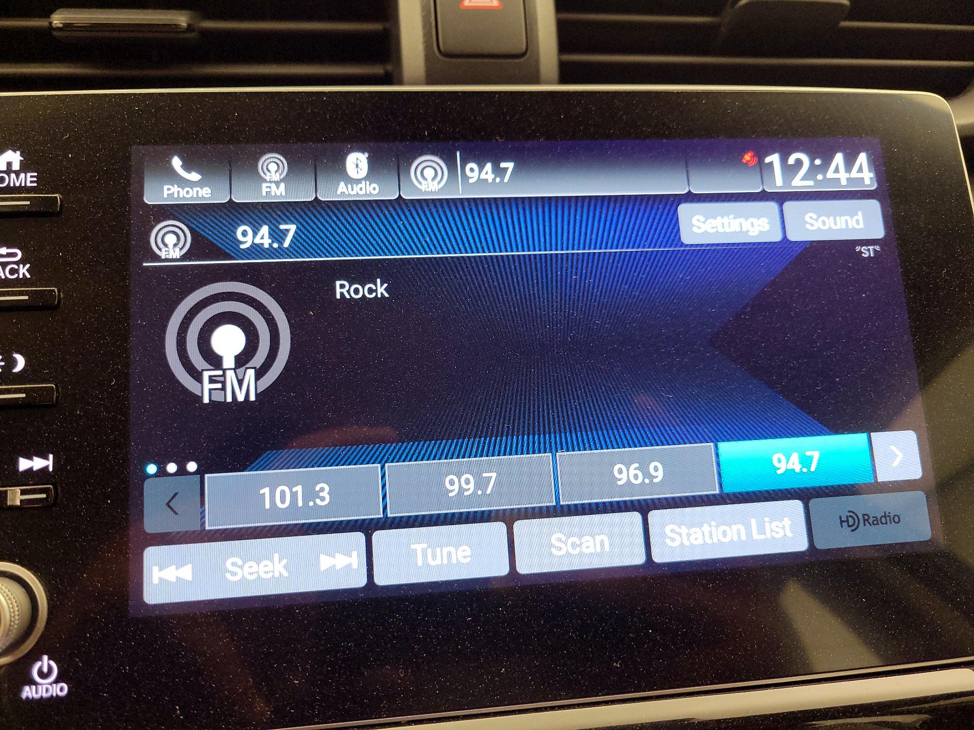 Thumbnail: 2021 Honda Insight - 15