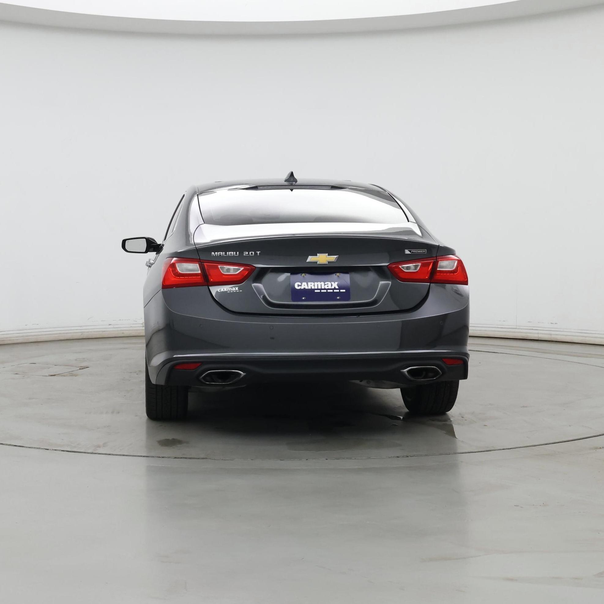 Thumbnail: 2017 Chevrolet Malibu - 6