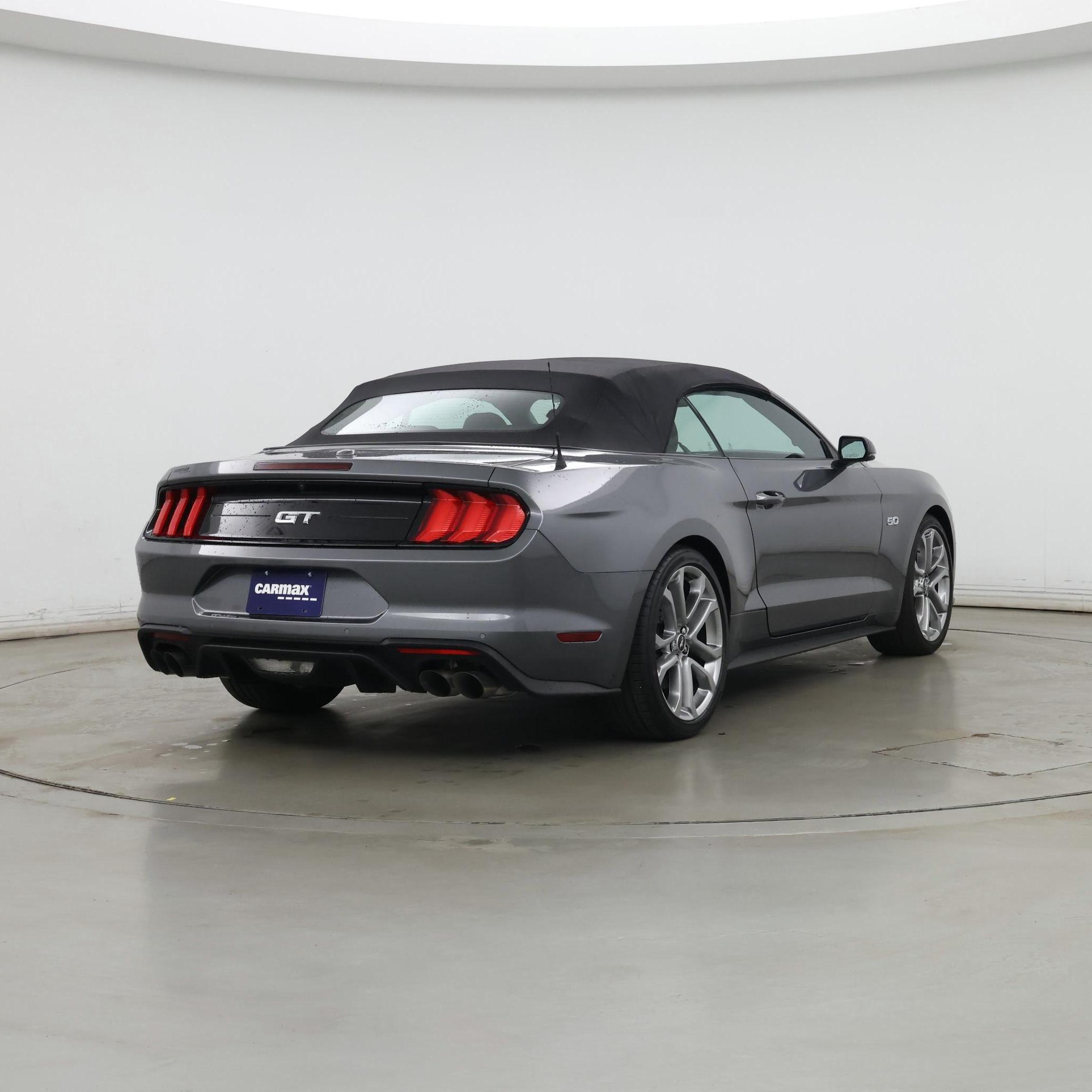 Thumbnail: 2022 Ford Mustang - 8