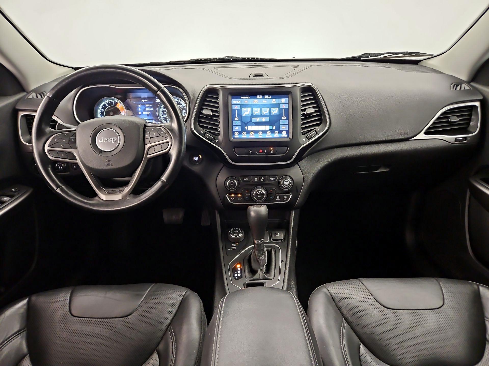 Thumbnail: 2021 Jeep Cherokee - 9
