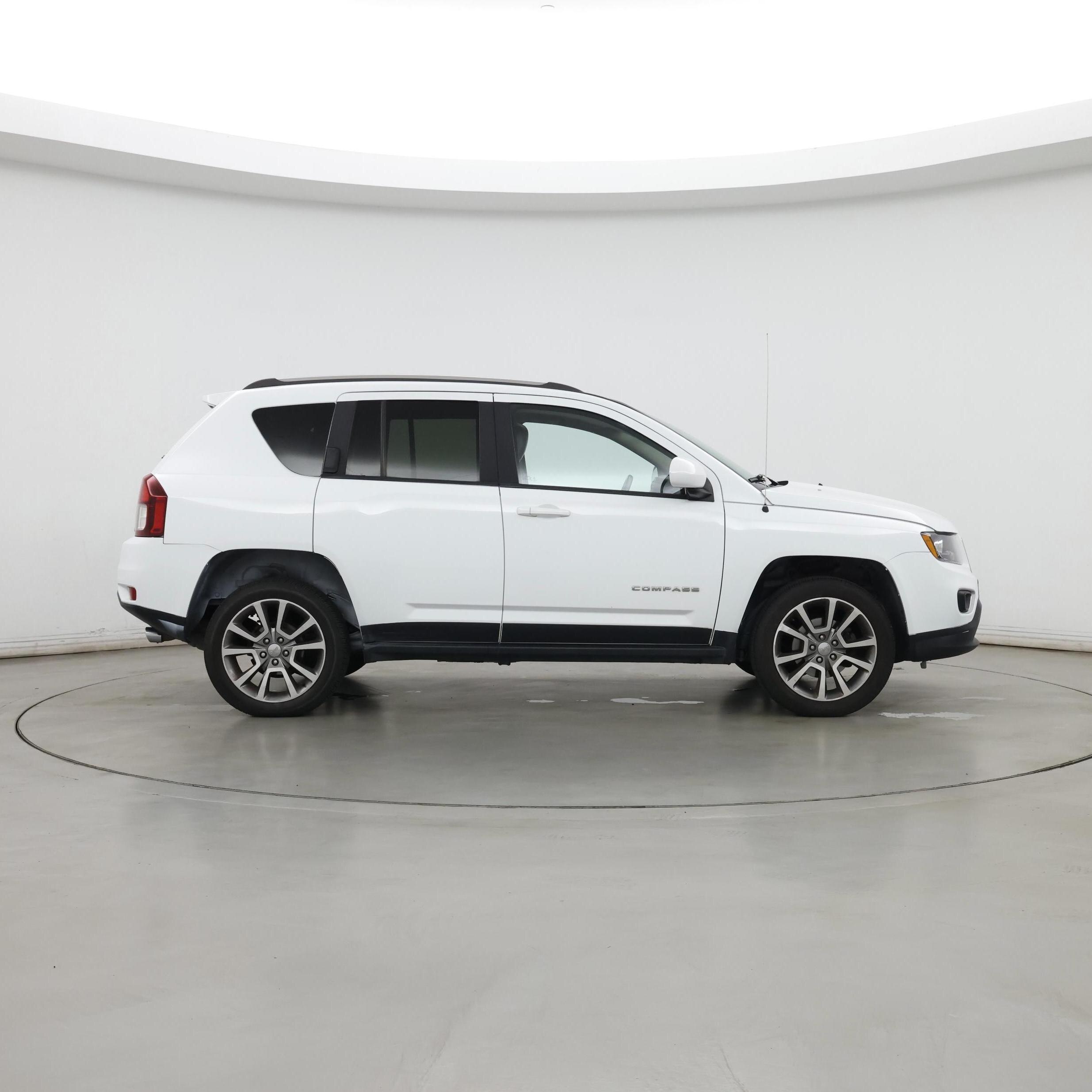 Thumbnail: 2016 Jeep Compass - 7