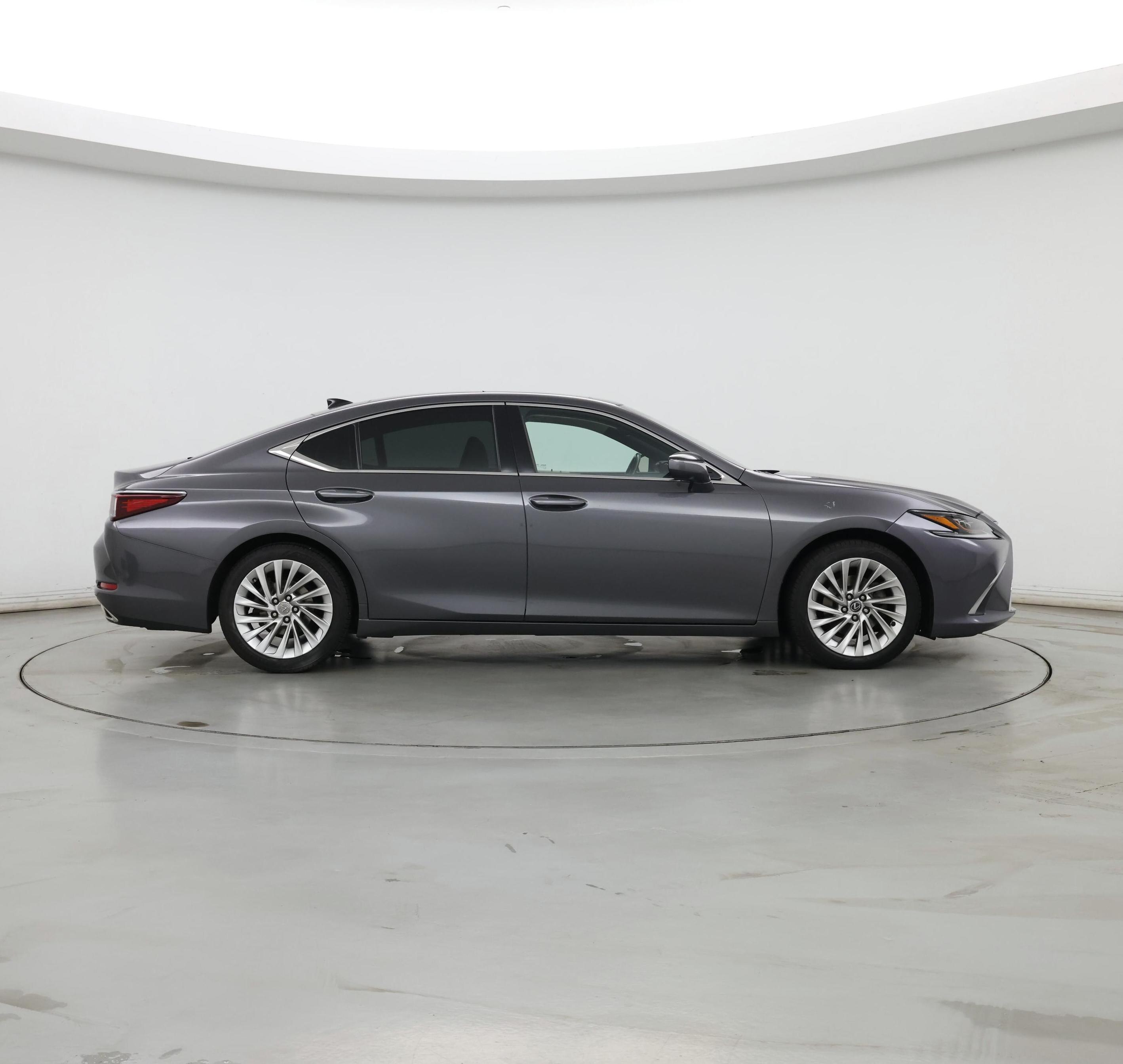 Thumbnail: 2019 Lexus ES - 7