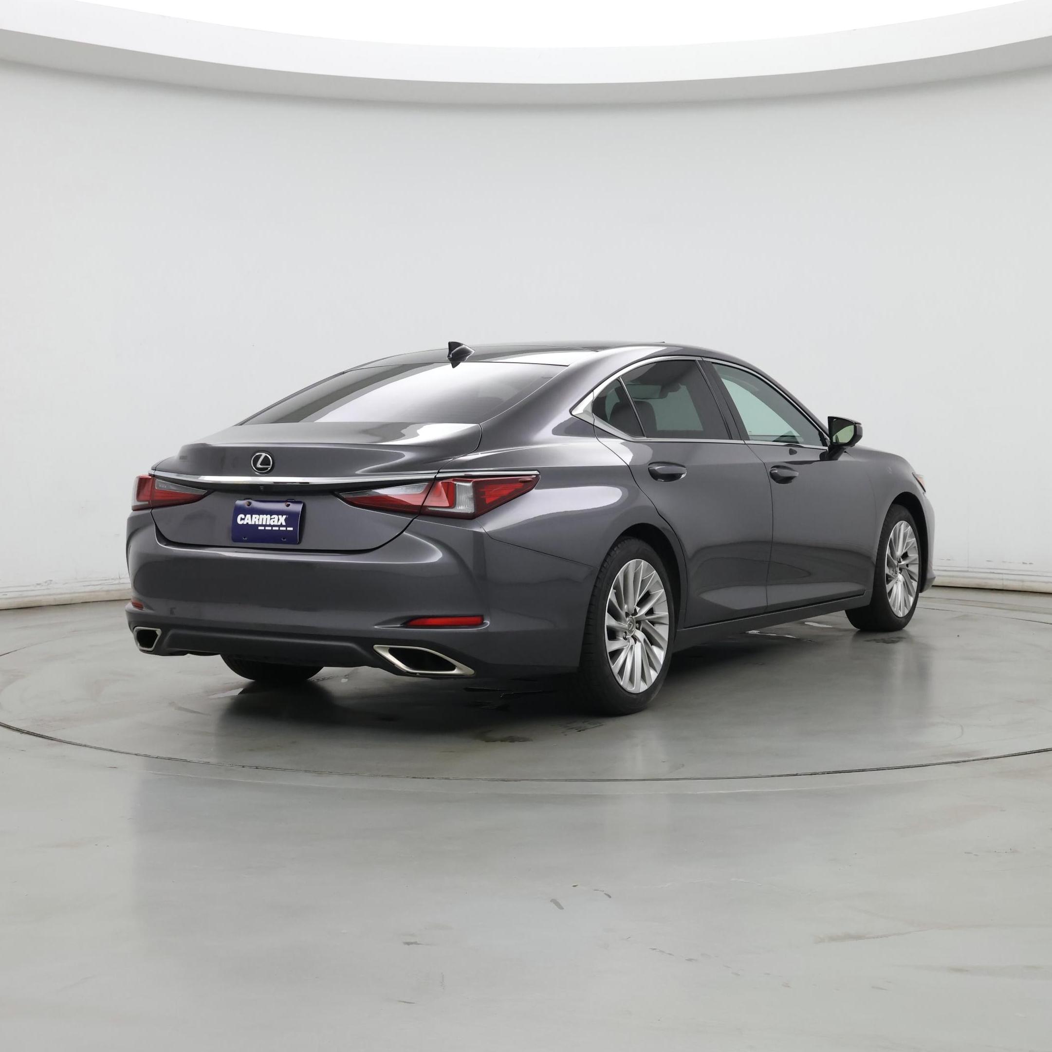 Thumbnail: 2019 Lexus ES - 8