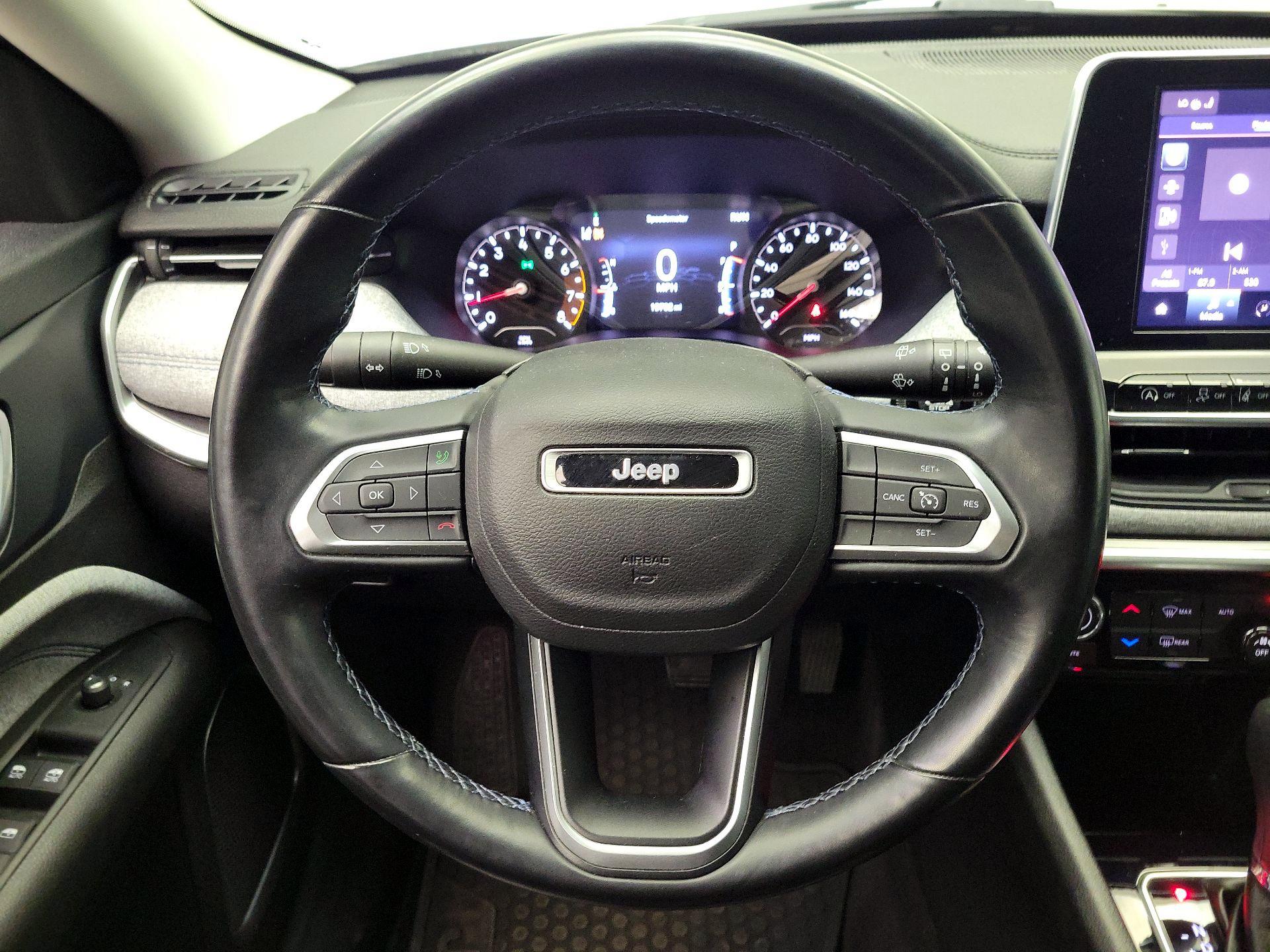 Thumbnail: 2022 Jeep Compass - 10