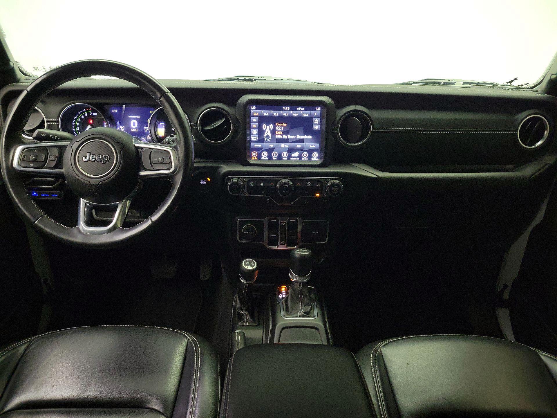 Thumbnail: 2022 Jeep Wrangler - 9