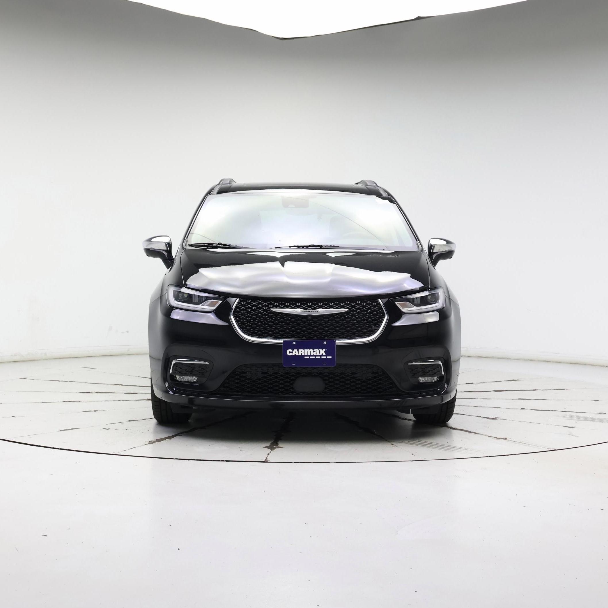 Thumbnail: 2022 Chrysler Pacifica - 5