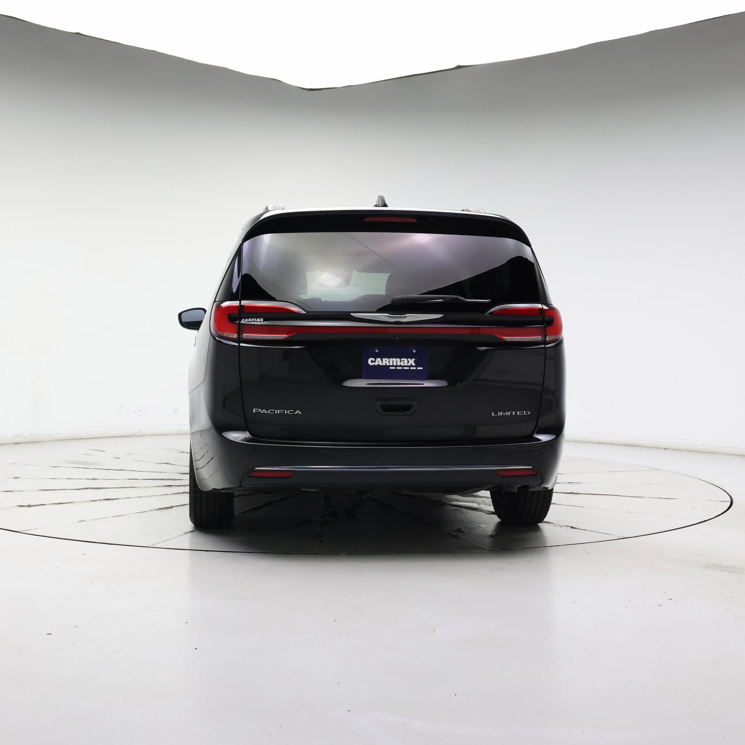 Thumbnail: 2022 Chrysler Pacifica - 6
