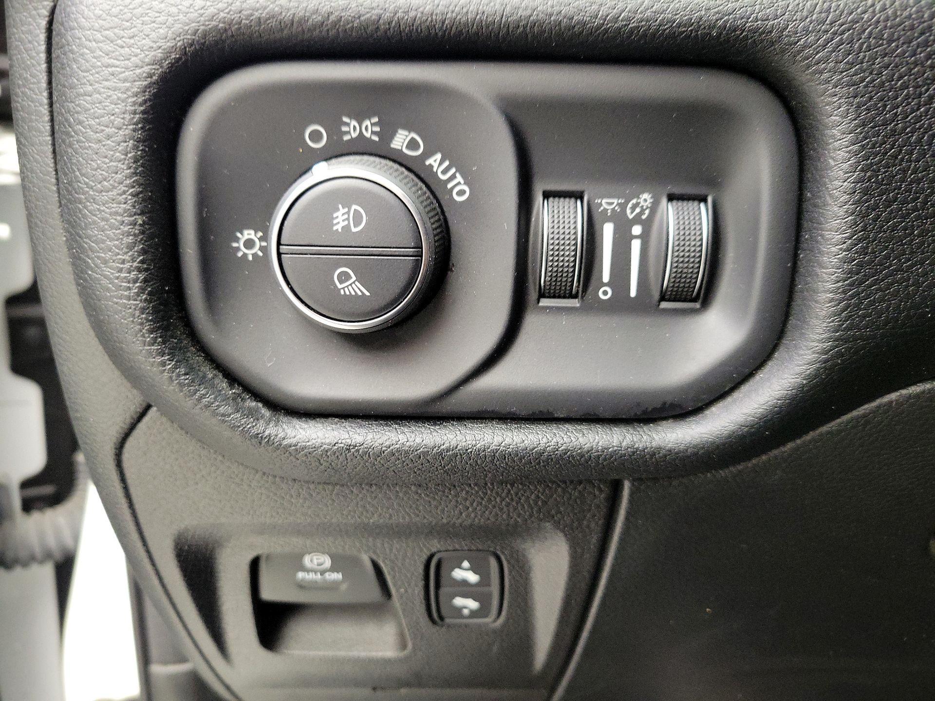 Thumbnail: 2022 RAM 1500 - 13
