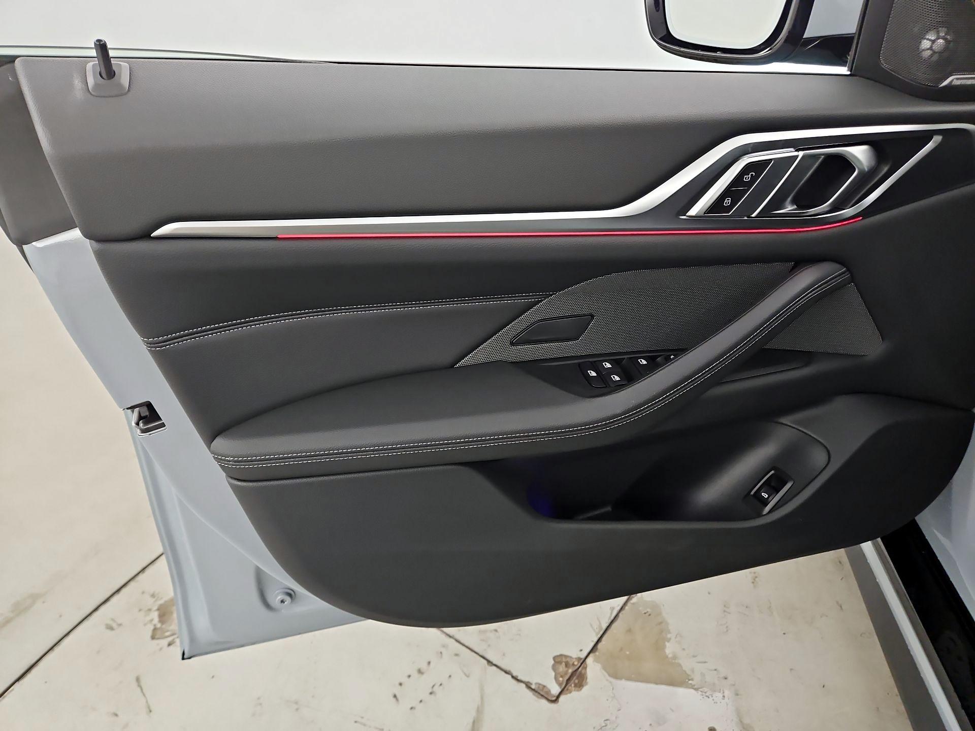Thumbnail: 2022 BMW 4 Series - 12