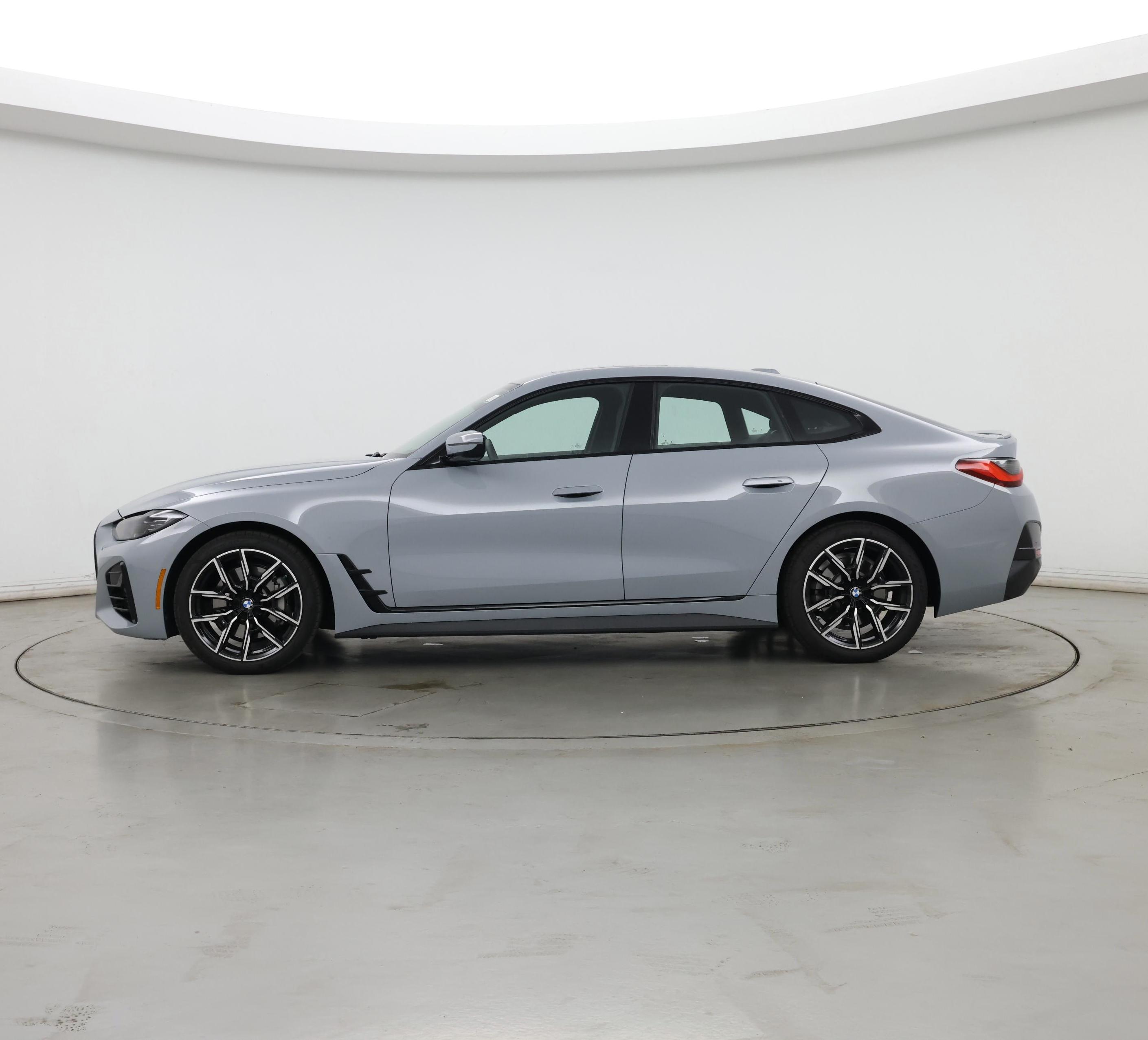 Thumbnail: 2022 BMW 4 Series - 3