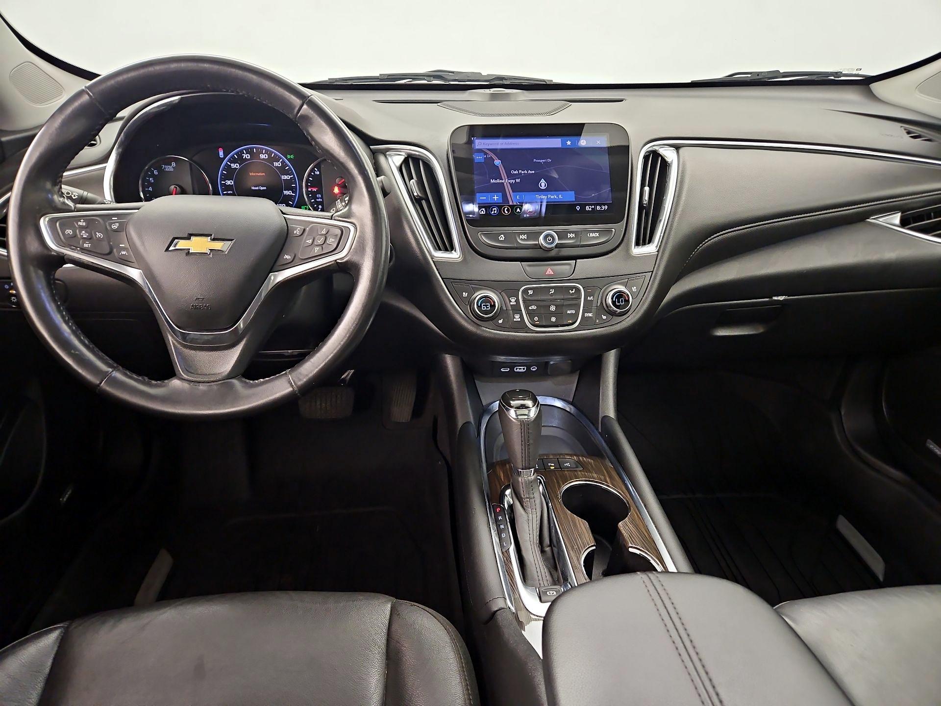Thumbnail: 2019 Chevrolet Malibu - 9