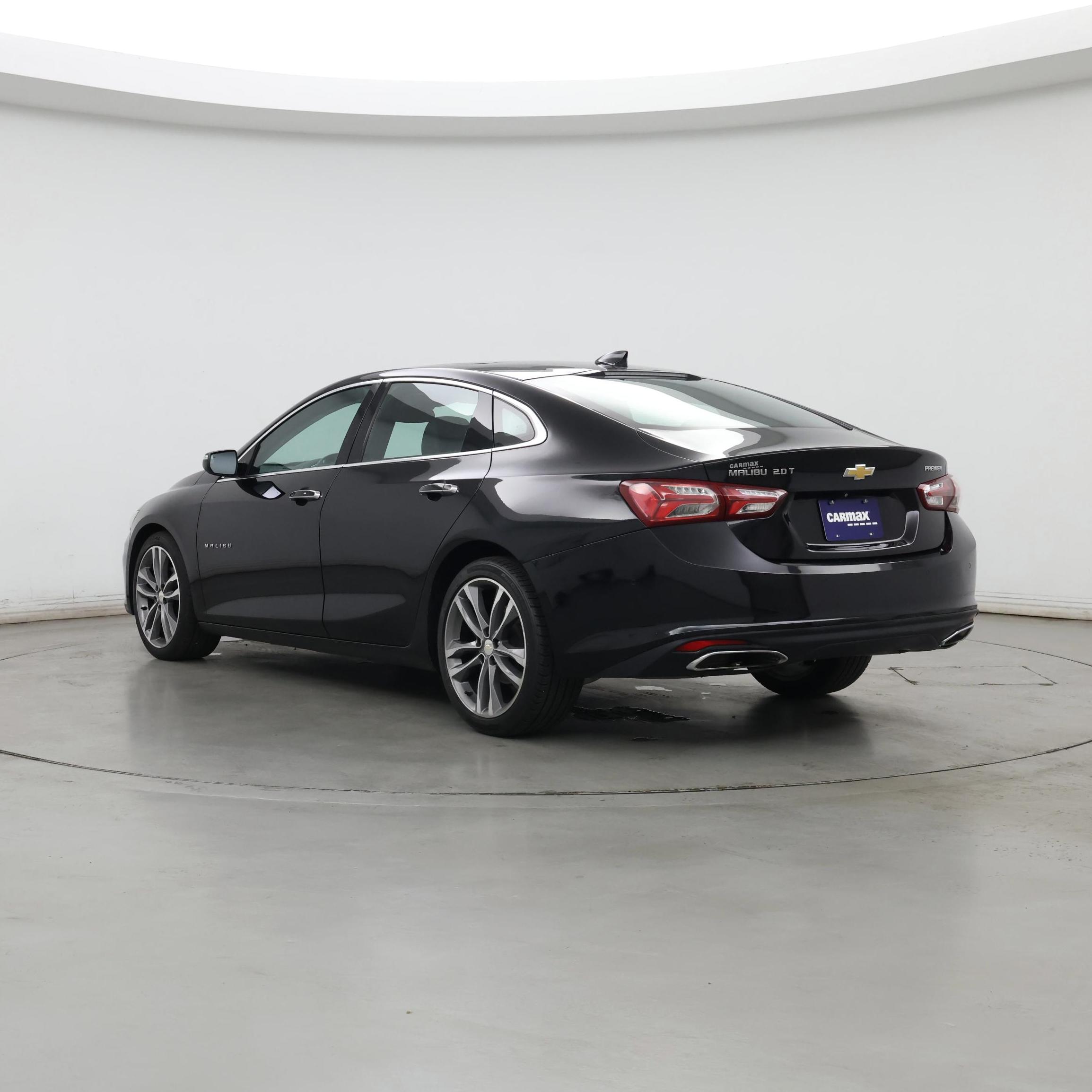Thumbnail: 2019 Chevrolet Malibu - 2