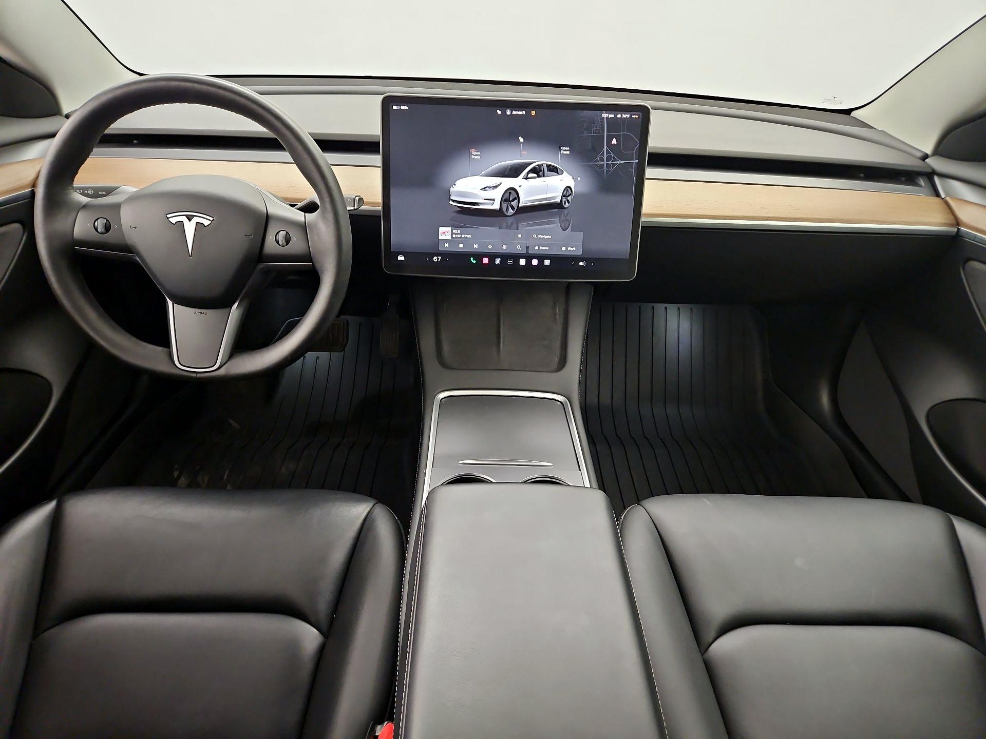 Thumbnail: 2022 Tesla Model 3 - 9