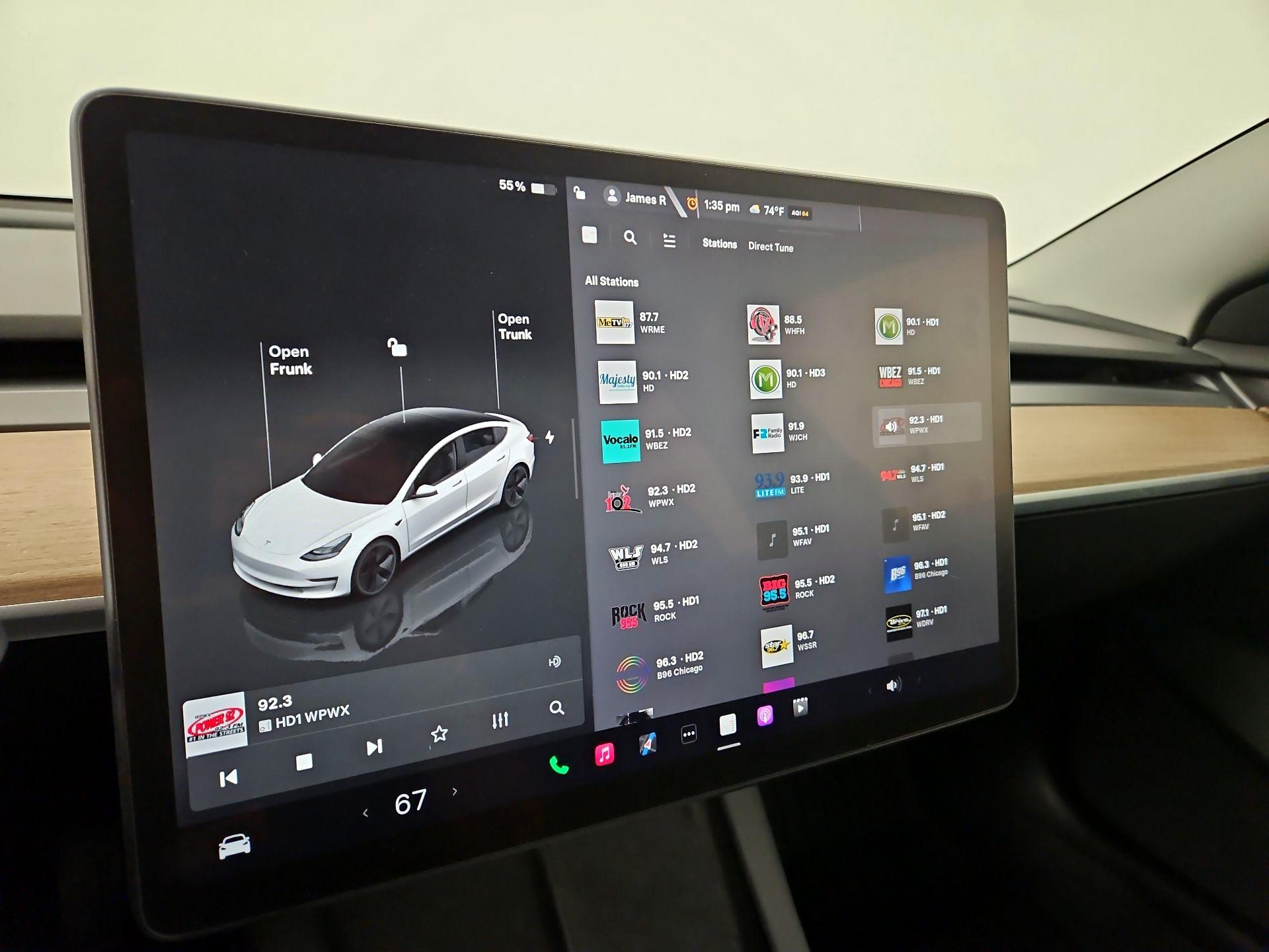 Thumbnail: 2022 Tesla Model 3 - 15