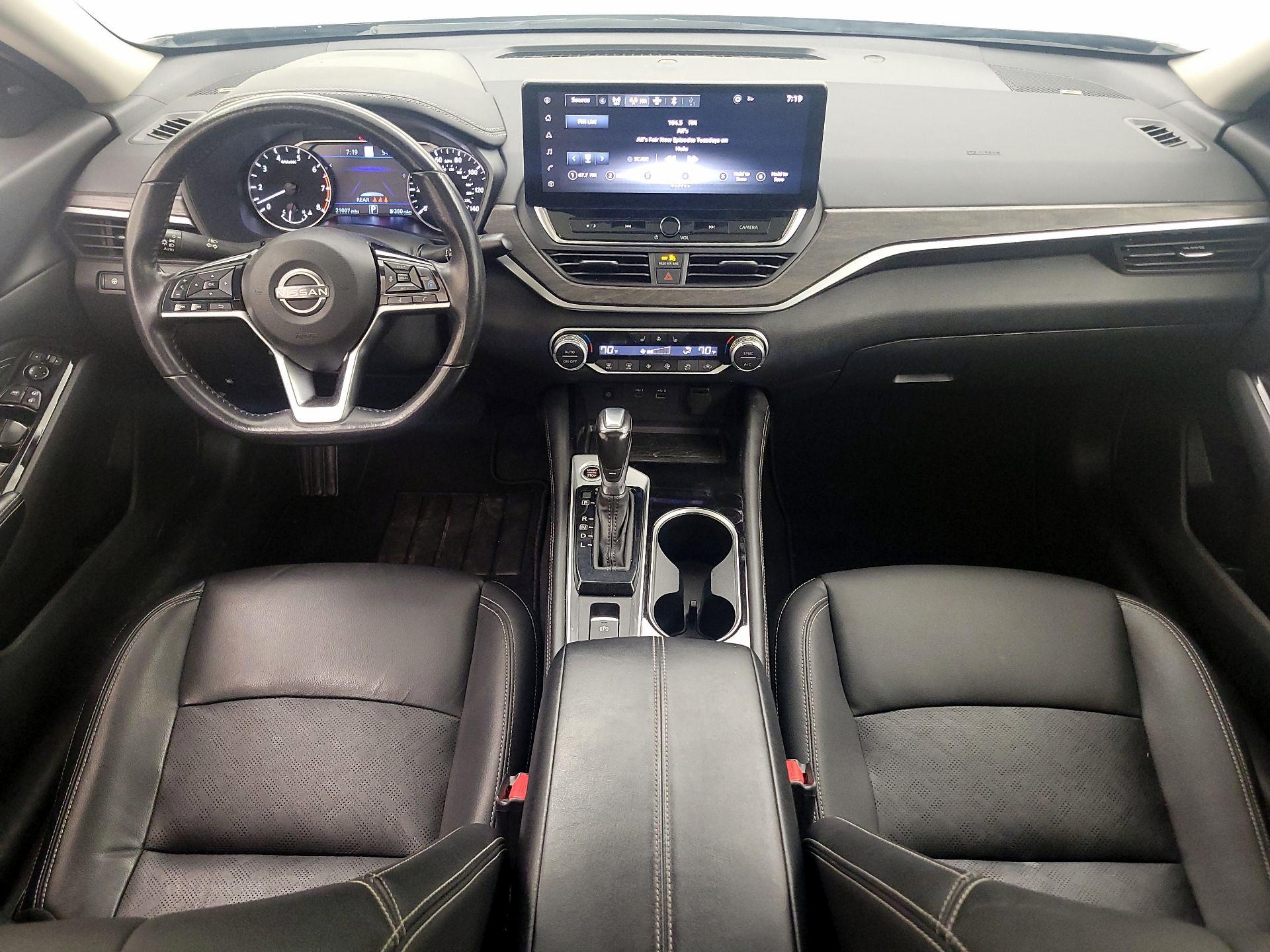 Thumbnail: 2023 Nissan Altima - 9