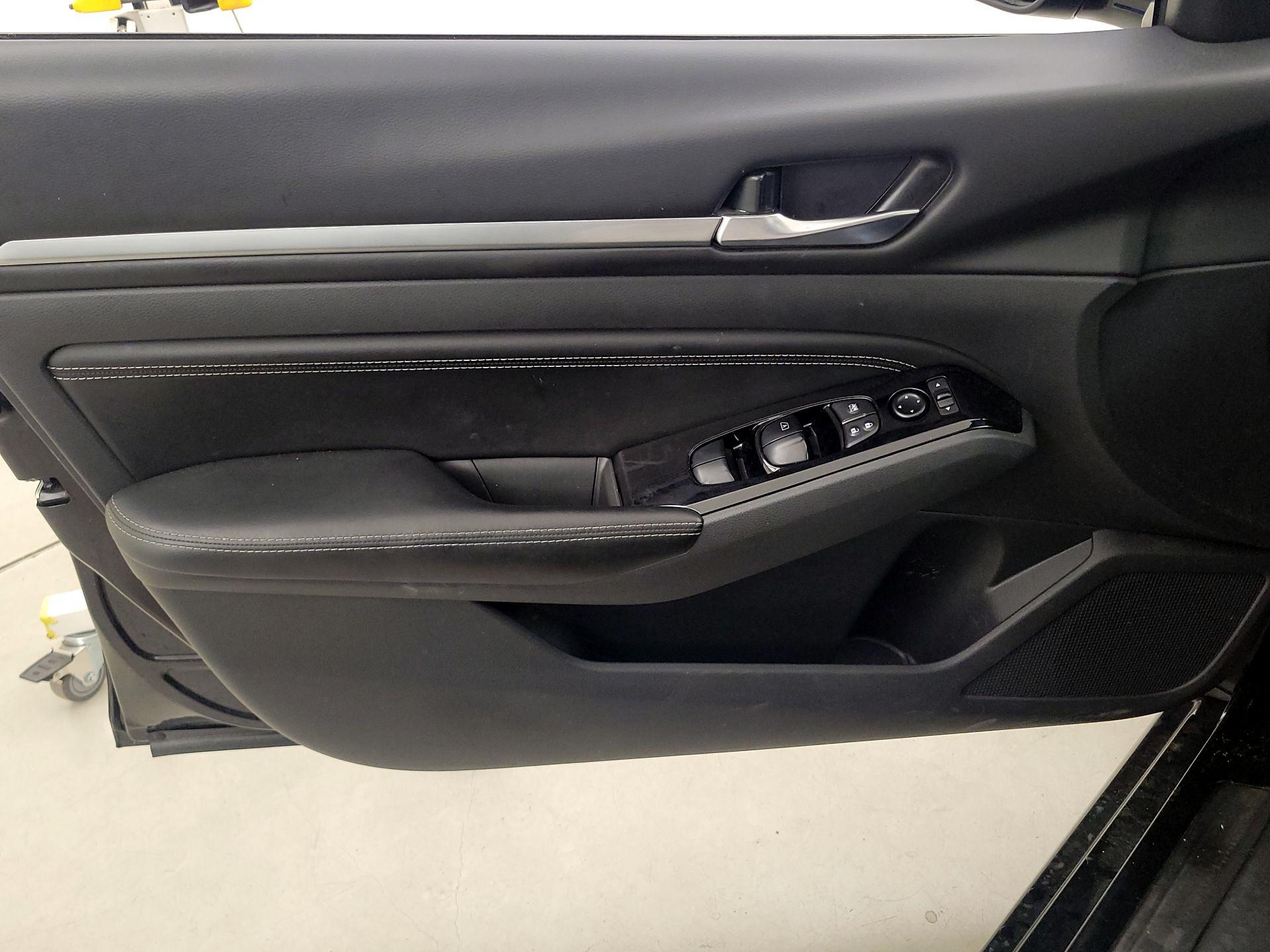 Thumbnail: 2023 Nissan Altima - 12