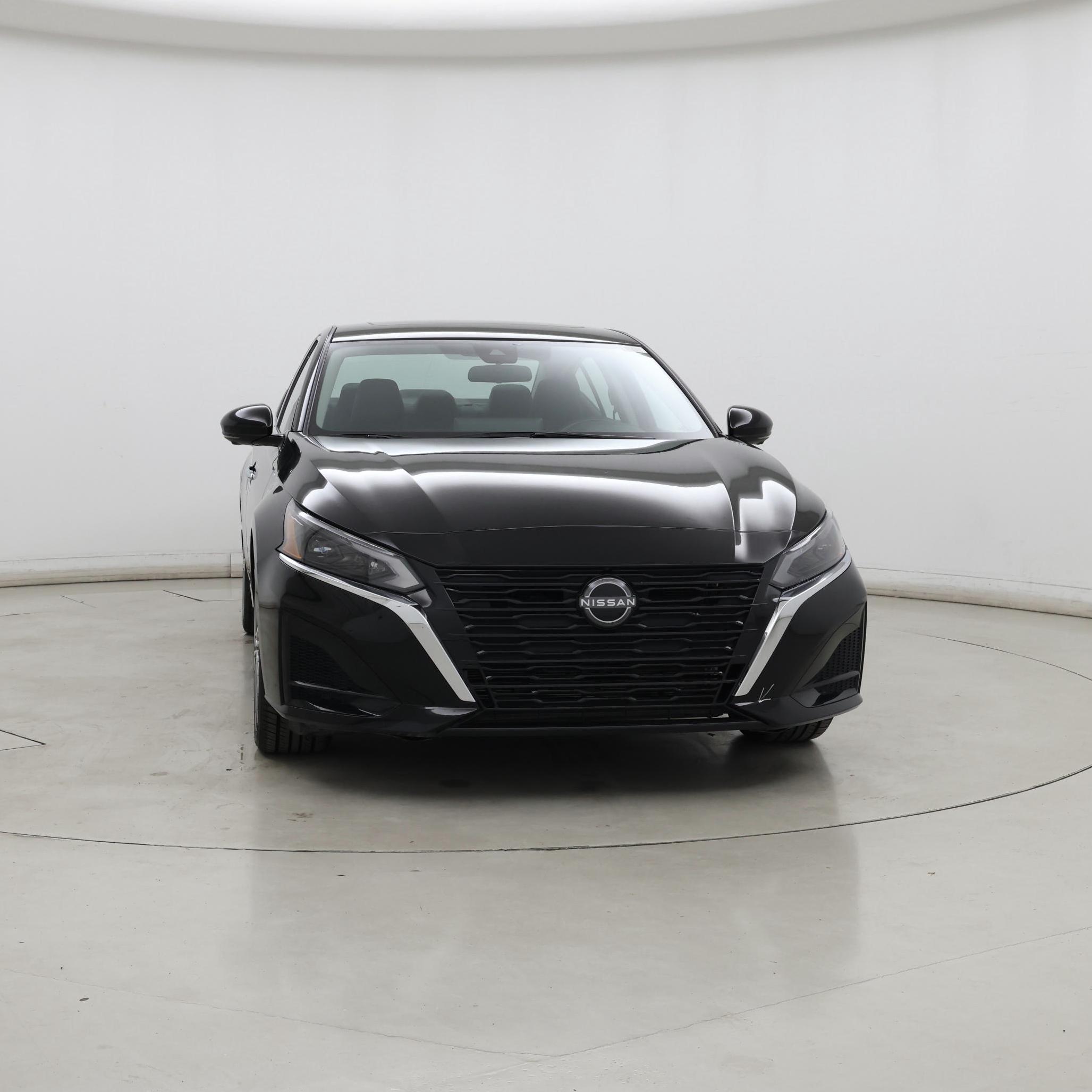 Thumbnail: 2023 Nissan Altima - 5