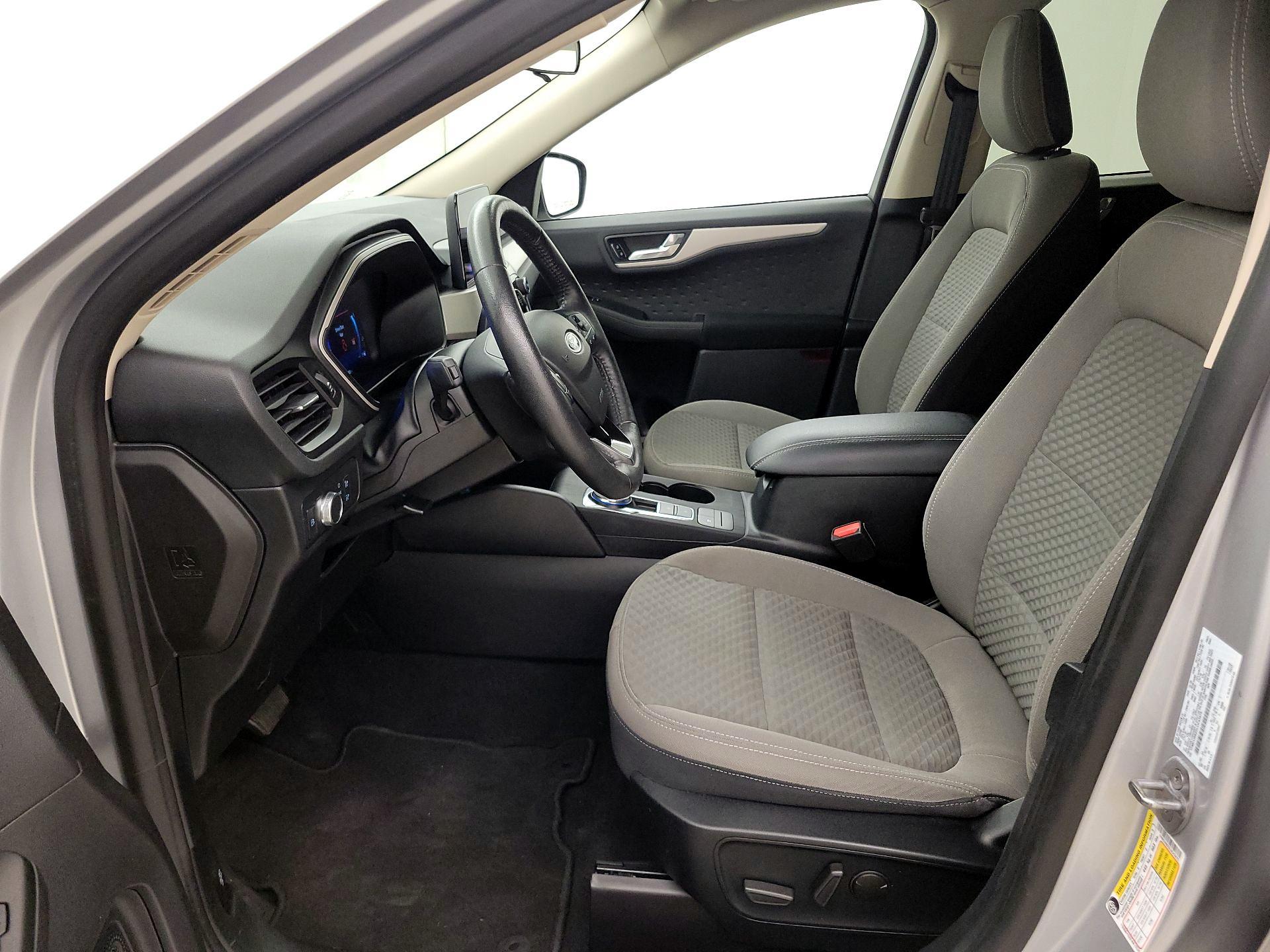 Thumbnail: 2020 Ford Escape - 11