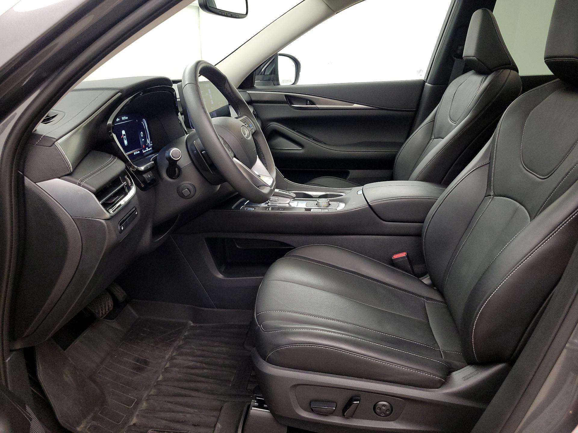 Thumbnail: 2022 INFINITI QX60 - 11