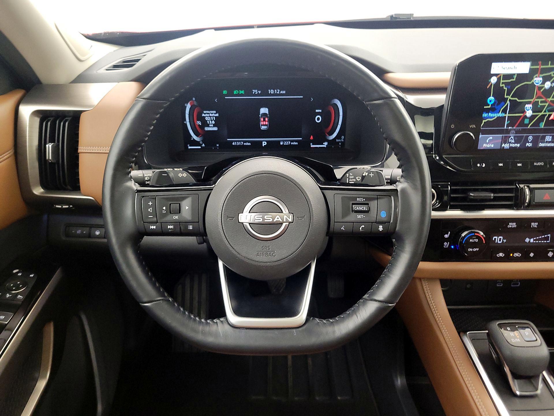 Thumbnail: 2022 Nissan Pathfinder - 10