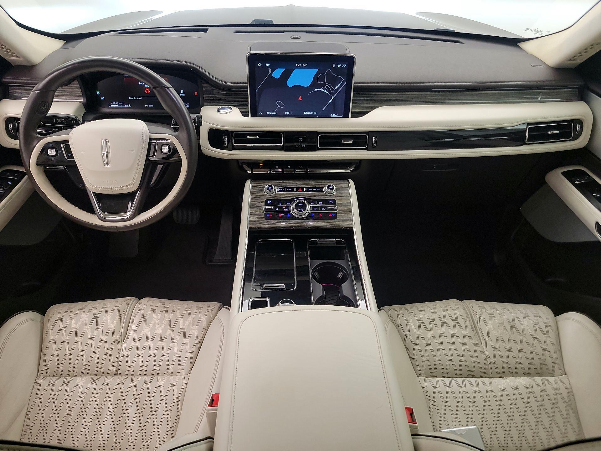 Thumbnail: 2020 Lincoln Aviator - 9