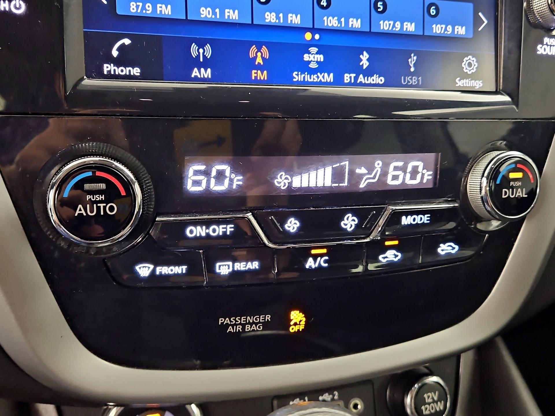 Thumbnail: 2020 Nissan Murano - 16