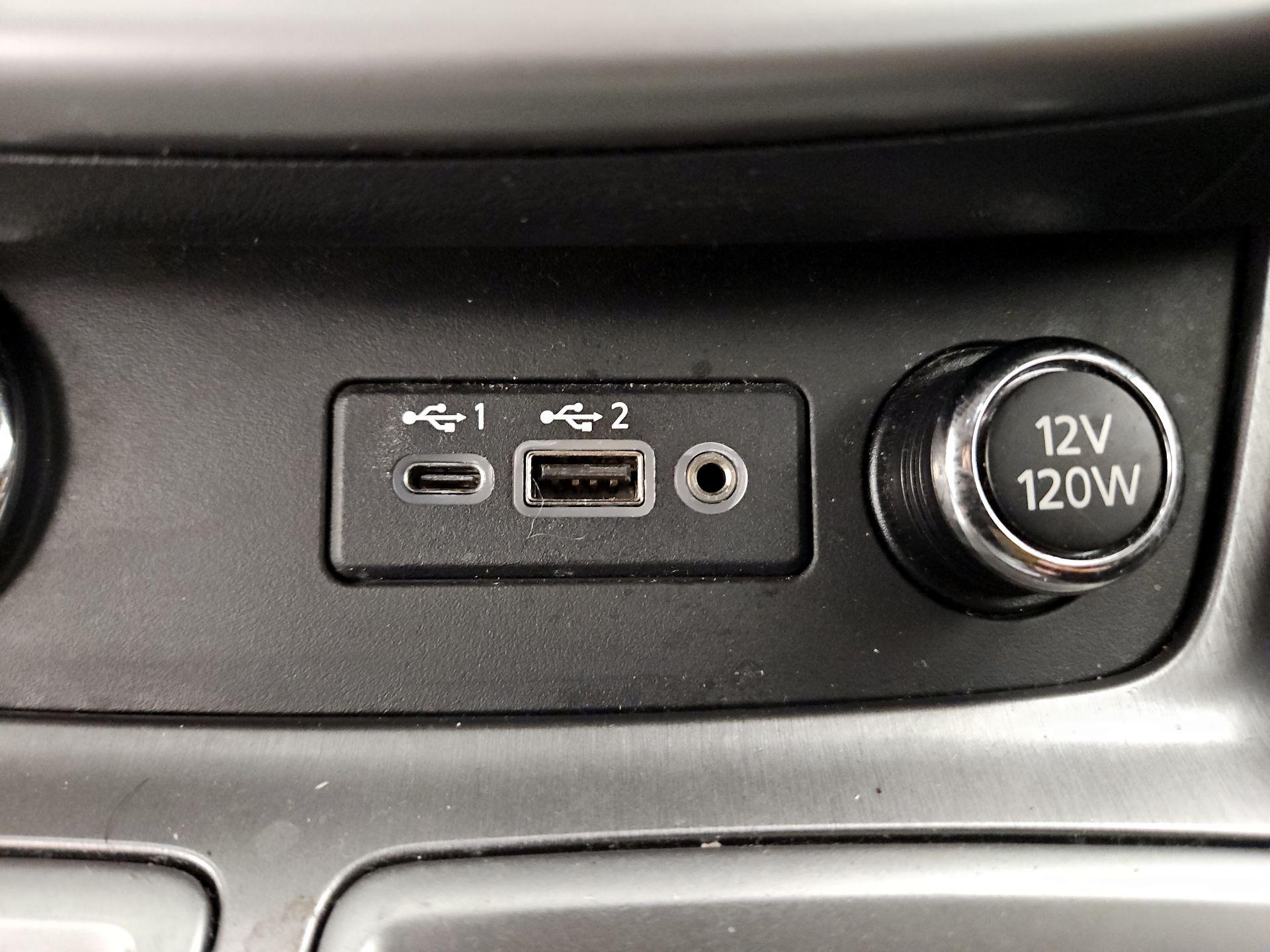 Thumbnail: 2020 Nissan Murano - 18