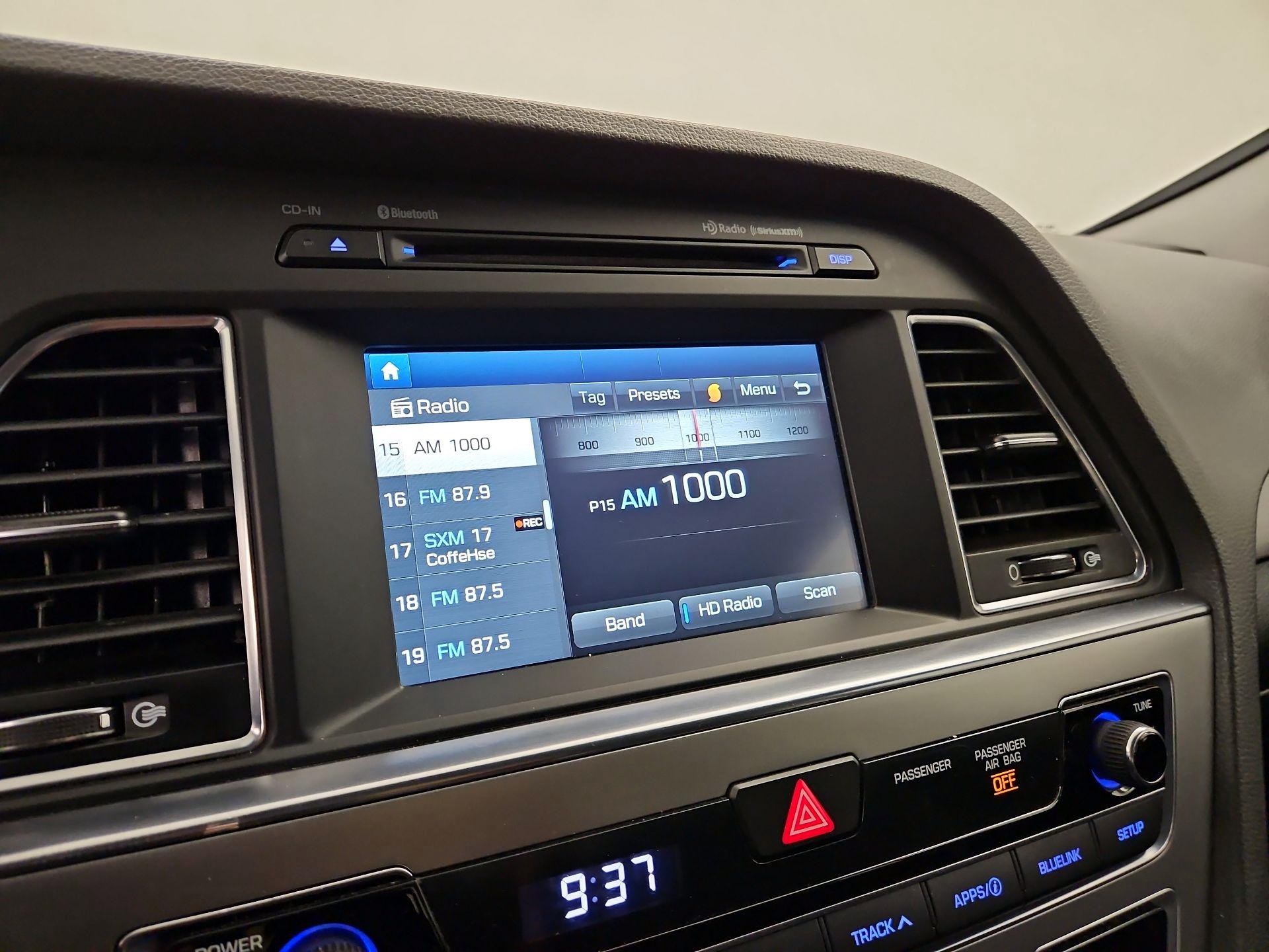 Thumbnail: 2017 Hyundai Sonata - 15