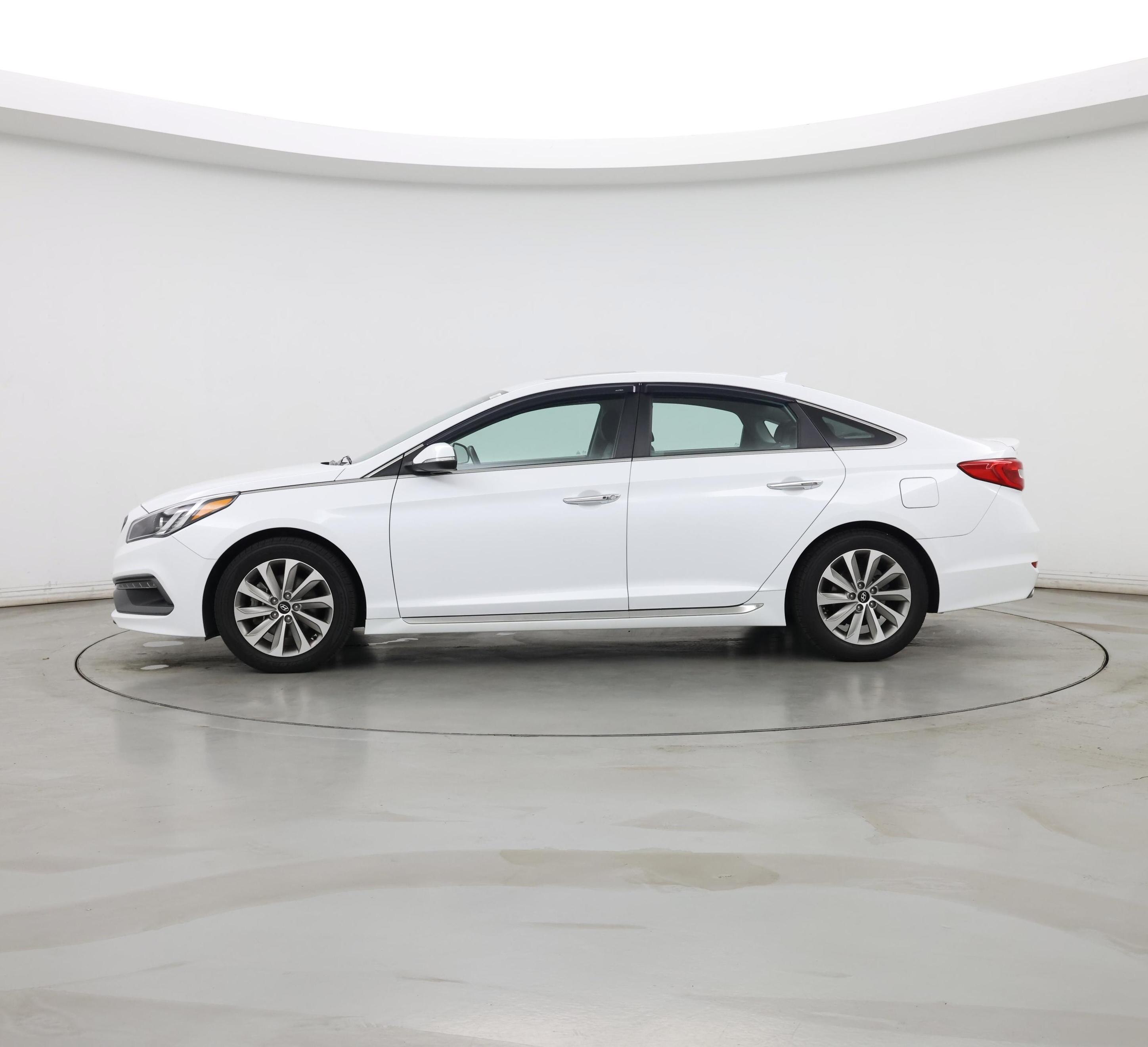 Thumbnail: 2017 Hyundai Sonata - 3