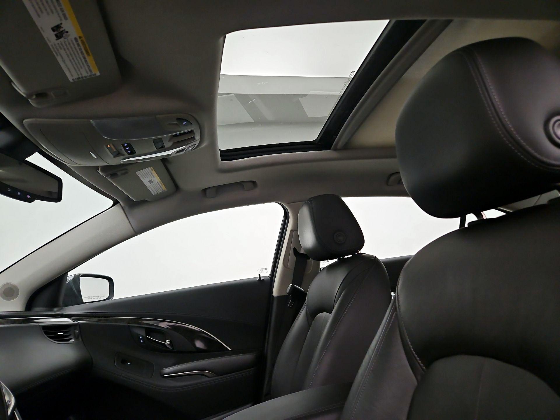 Thumbnail: 2015 Buick LaCrosse - 19
