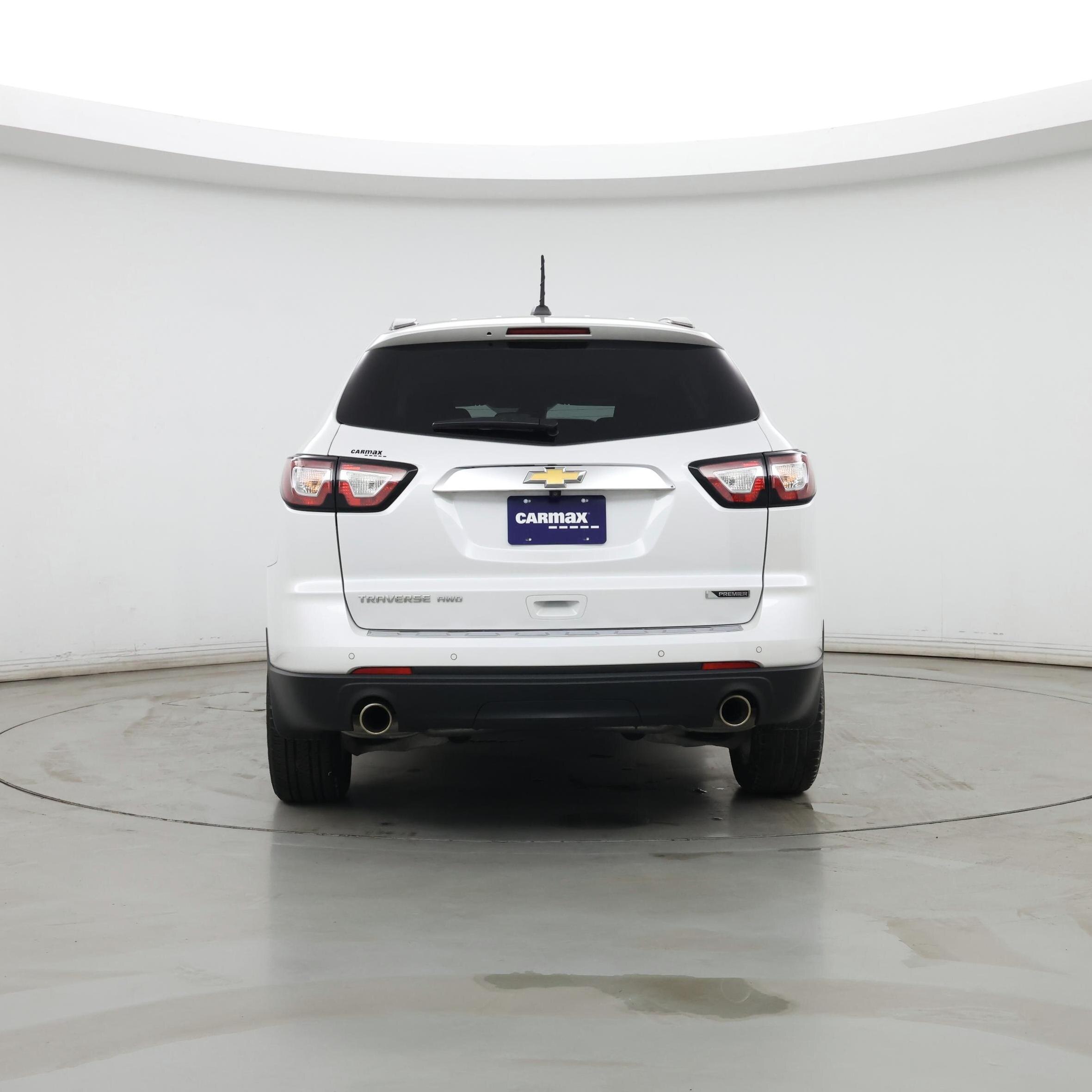Thumbnail: 2017 Chevrolet Traverse - 6