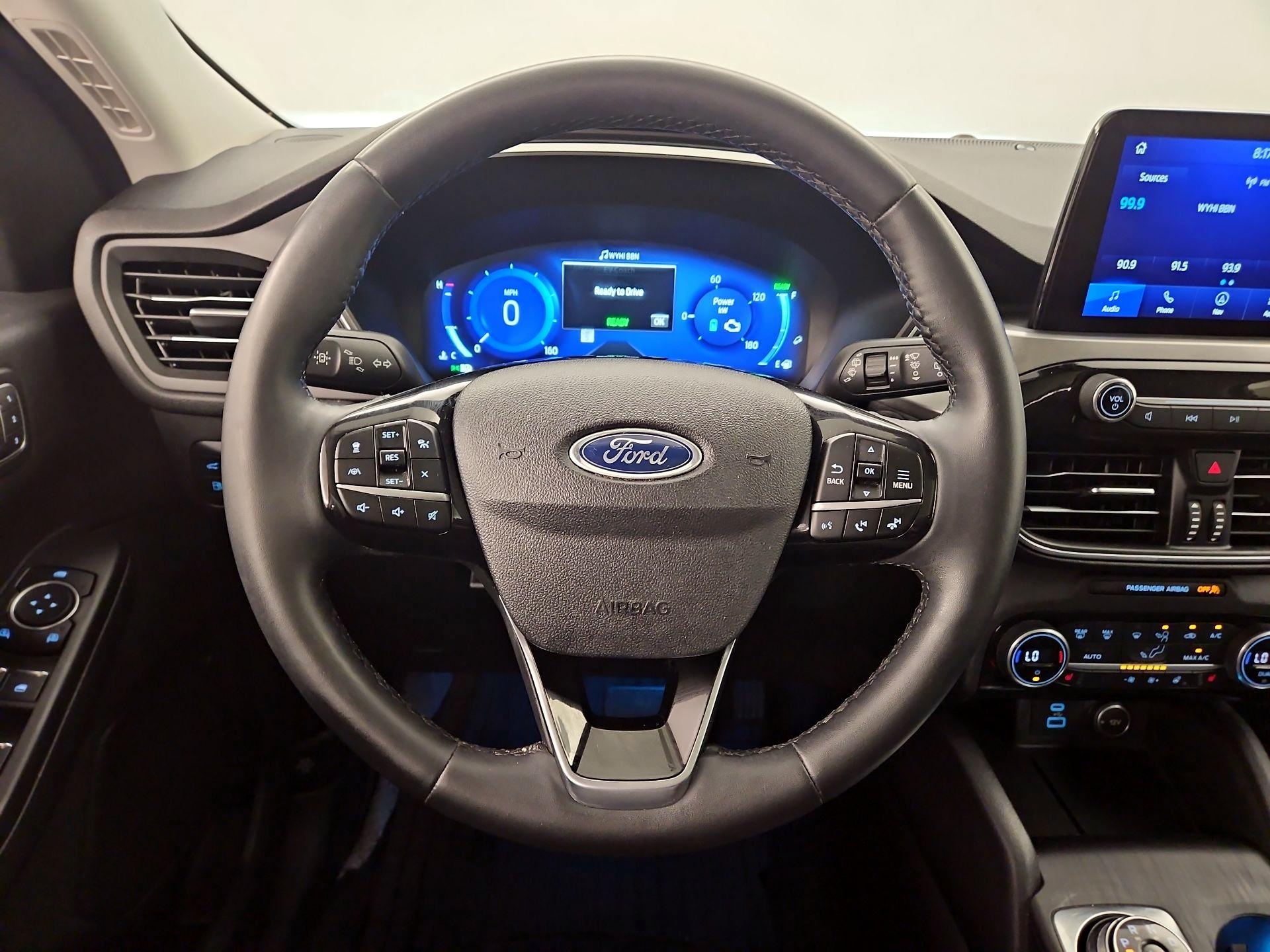 Thumbnail: 2021 Ford Escape - 10