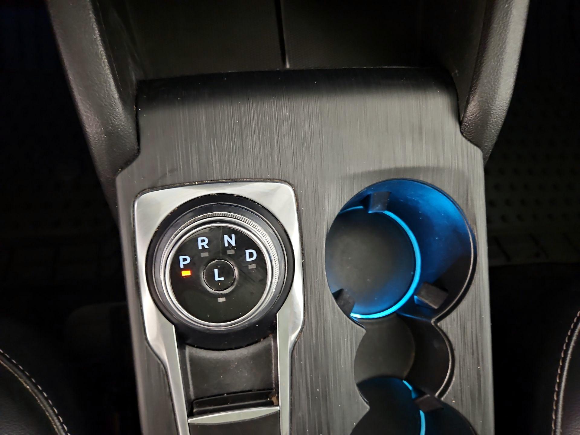 Thumbnail: 2021 Ford Escape - 18