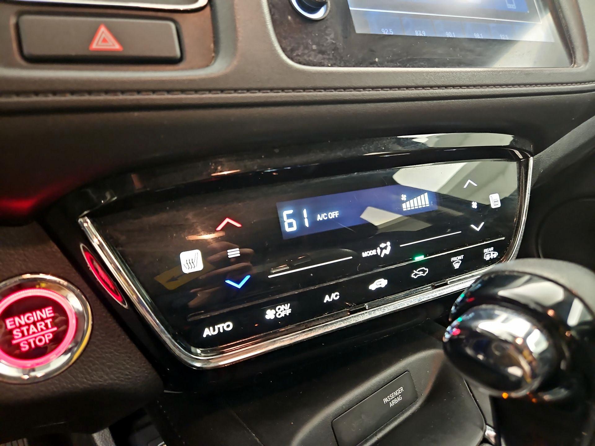 Thumbnail: 2022 Honda HR-V - 16