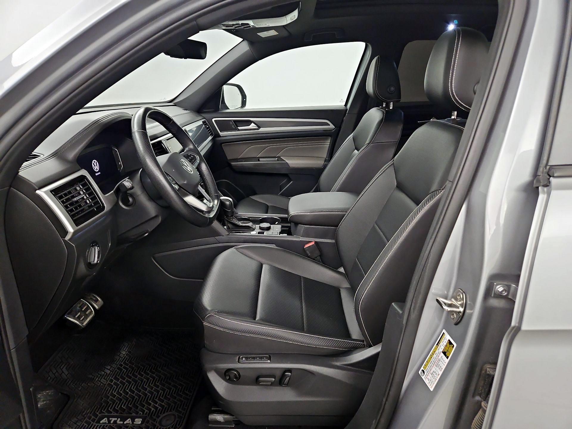 Thumbnail: 2023 Volkswagen Atlas - 11