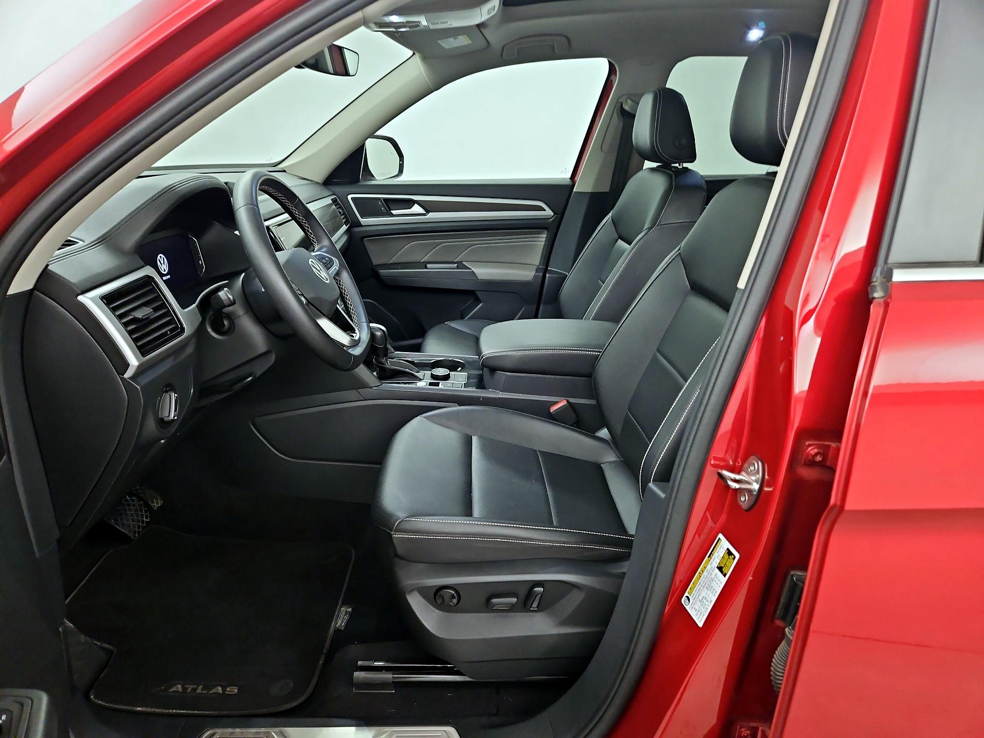 Thumbnail: 2023 Volkswagen Atlas - 11